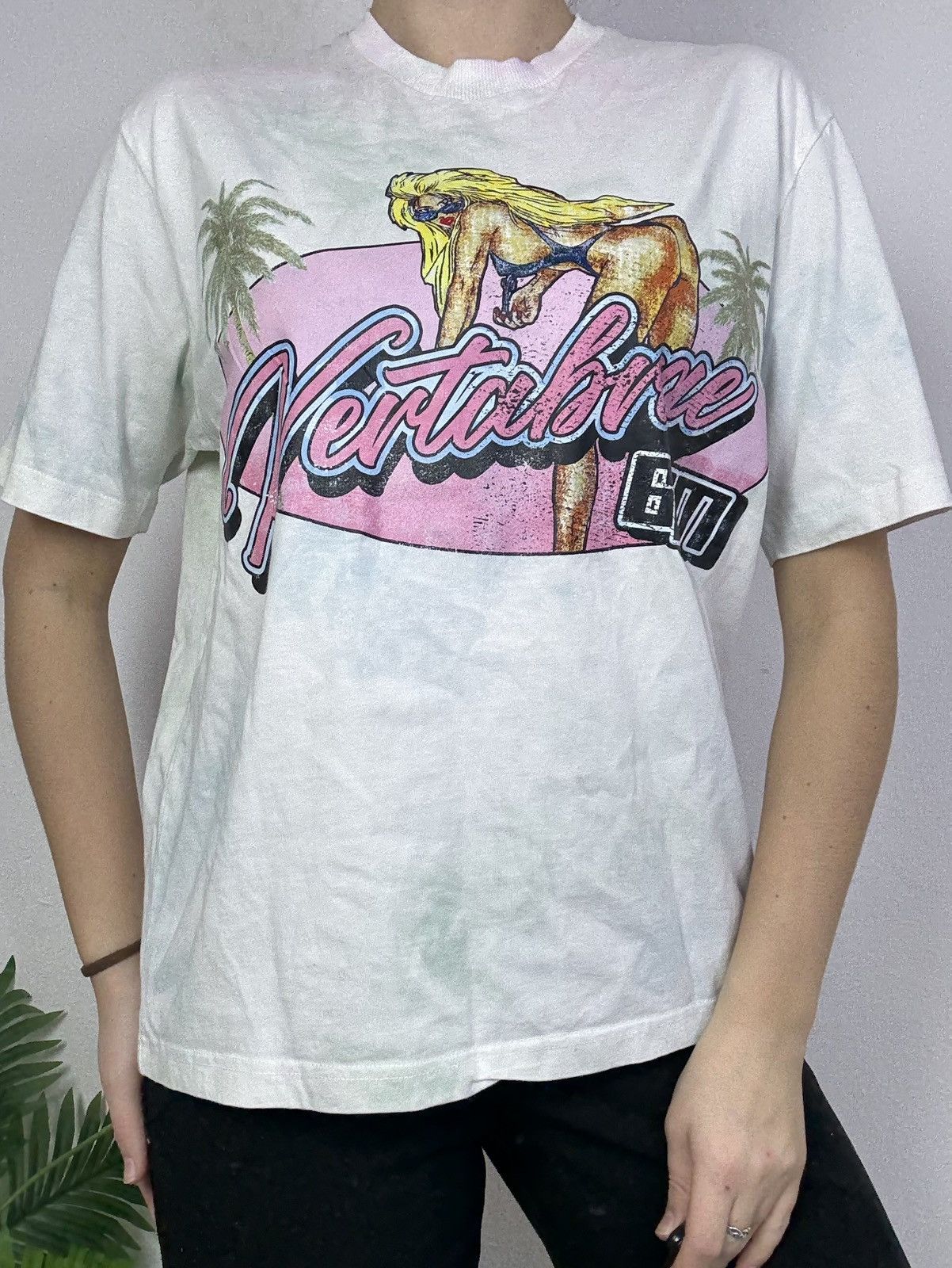 Vertabrae Vertabrae 6pm miami beach girl t-shirt Size US S / EU 44-46 / 1 - 10 Thumbnail