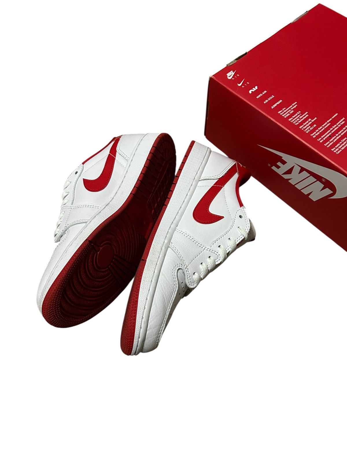 Jordan Brand Jordan 1 Low OG White Red Sneakers Size US 8.5 / EU 41-42 - 2 Thumbnail