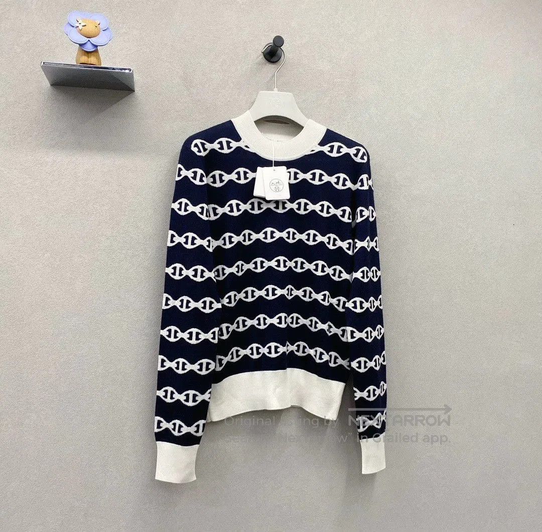 Hermes Hermes Blue Black Intarsia Crewneck Sweater. Size US S / EU 44-46 / 1 - 4 Thumbnail