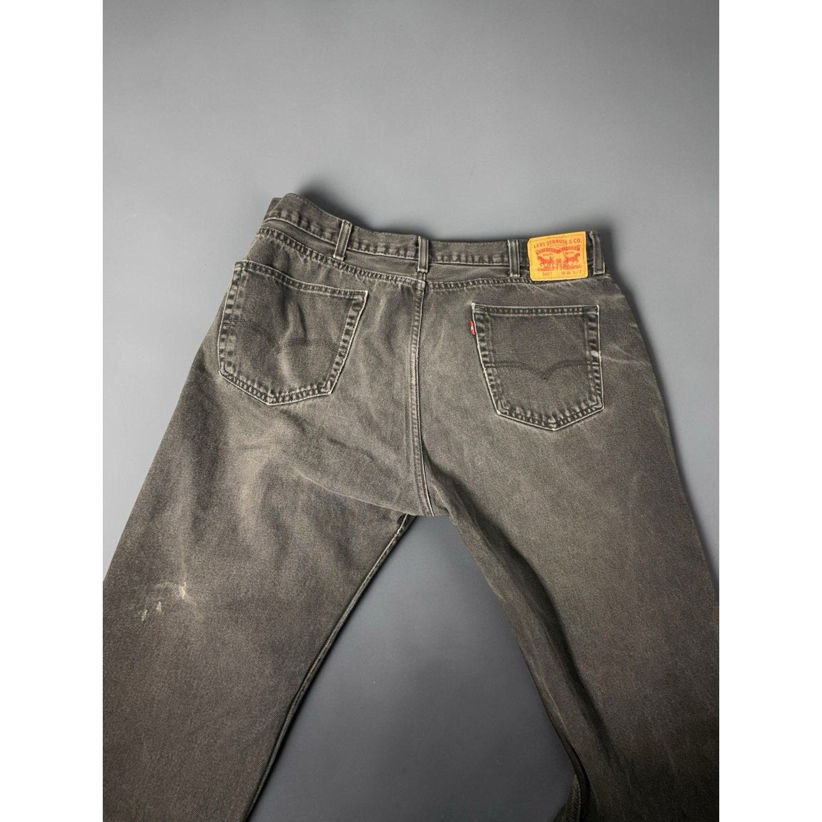 Levi's Levis 505 Jeans Mens 40x32 Black Straight Leg Denim Pants Size US 40 / EU 56 - 4 Thumbnail