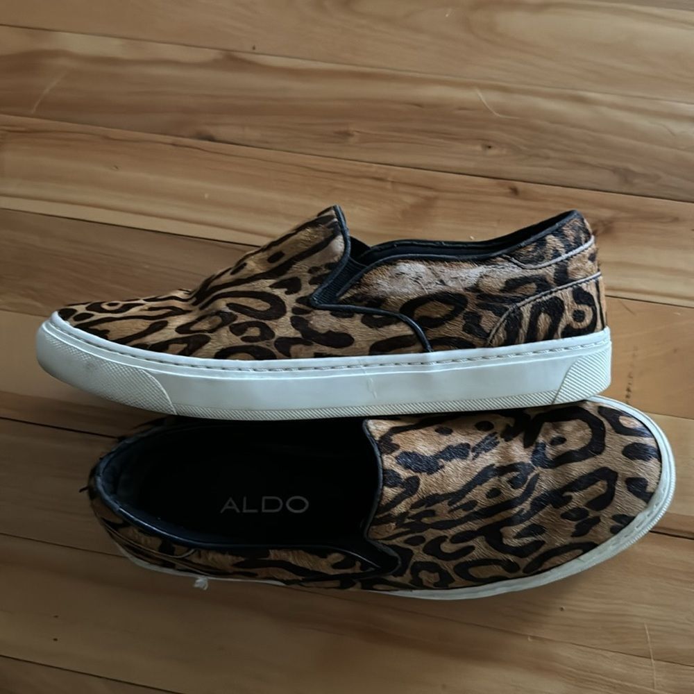 Aldo Aldo calf hair leopard print slip on sneakers. White bumper Size US 8.5 / IT 38.5 - 3 Thumbnail