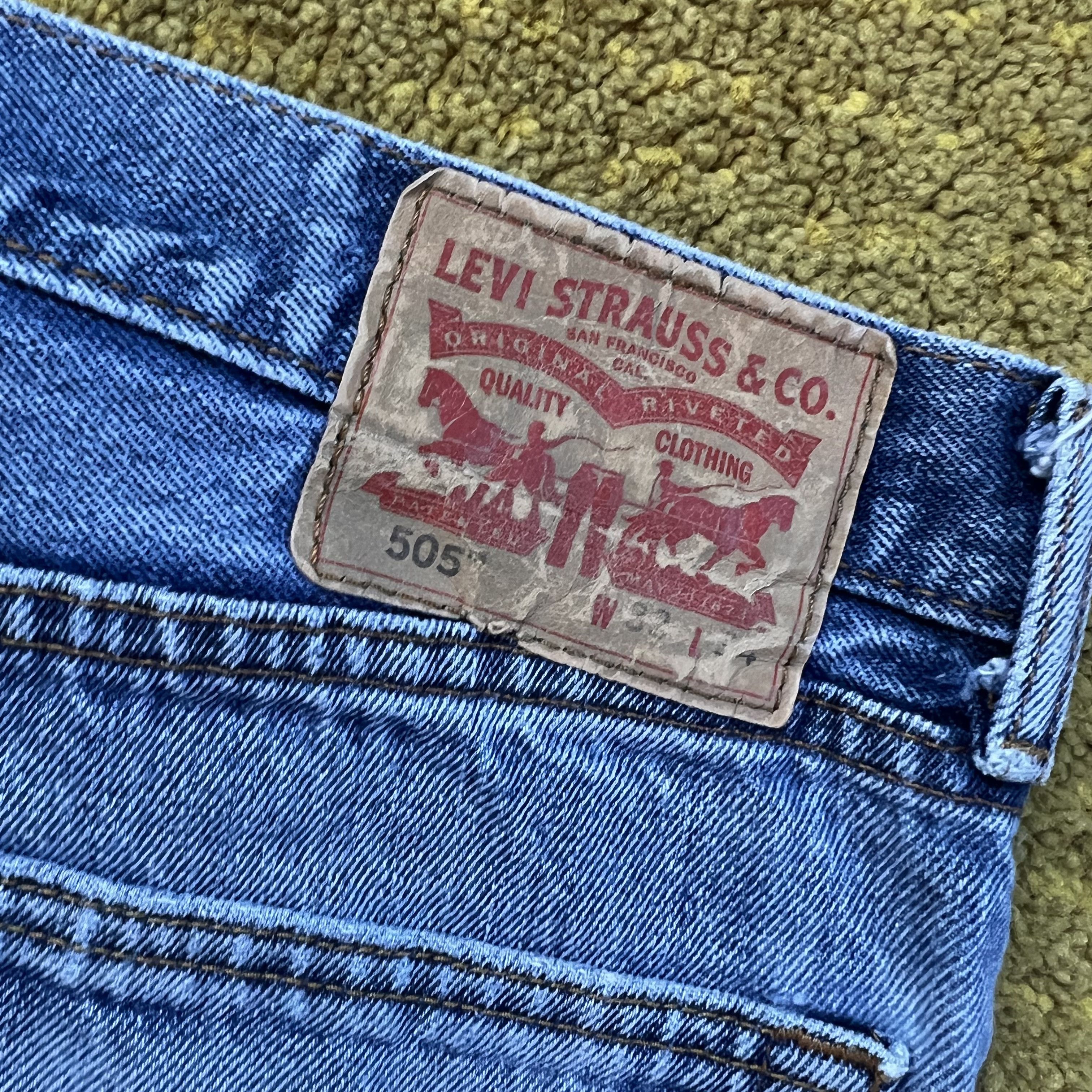 Levi's Vintage Clothing × Vintage Levi's 505 light blue ripped, distressed jeans Size US 32 / EU 48 - 2 Thumbnail