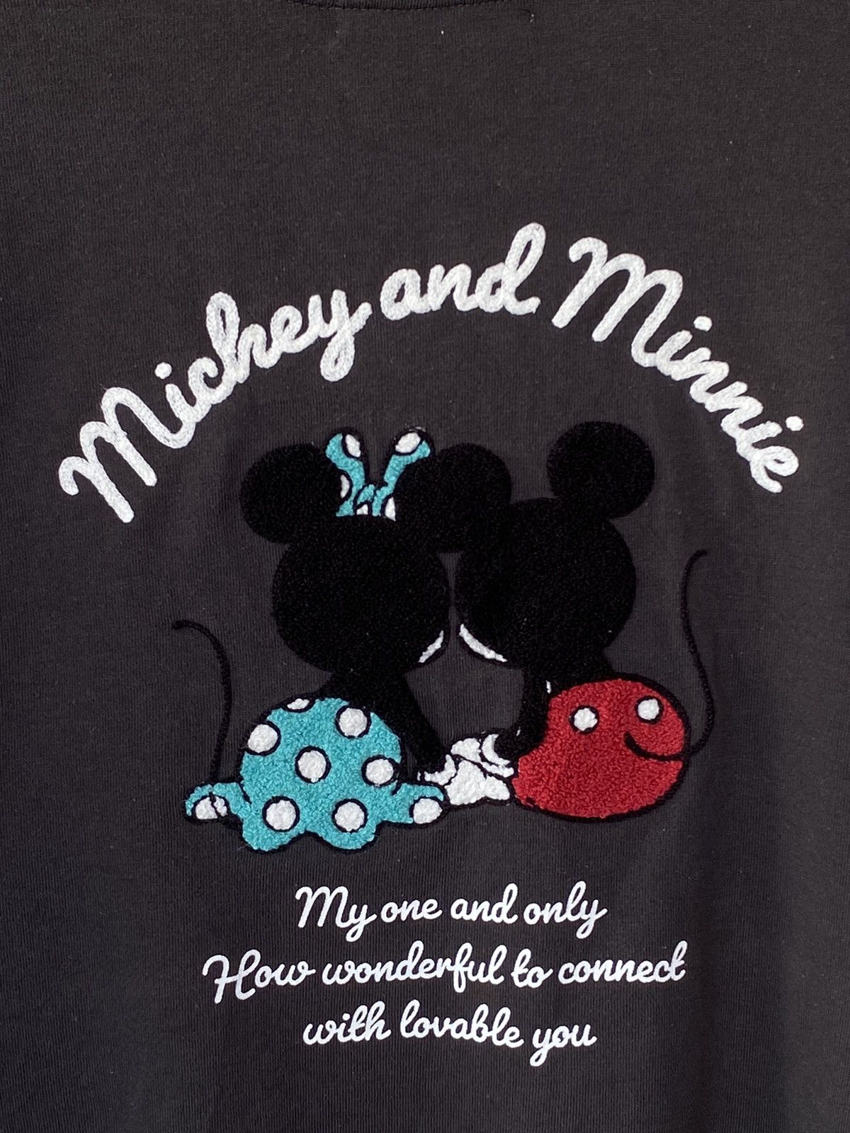 Disney Vintage Disney Mickey & Minnie Mouse Embroidered Sweatshirt Size US M / EU 48-50 / 2 - 3 Thumbnail