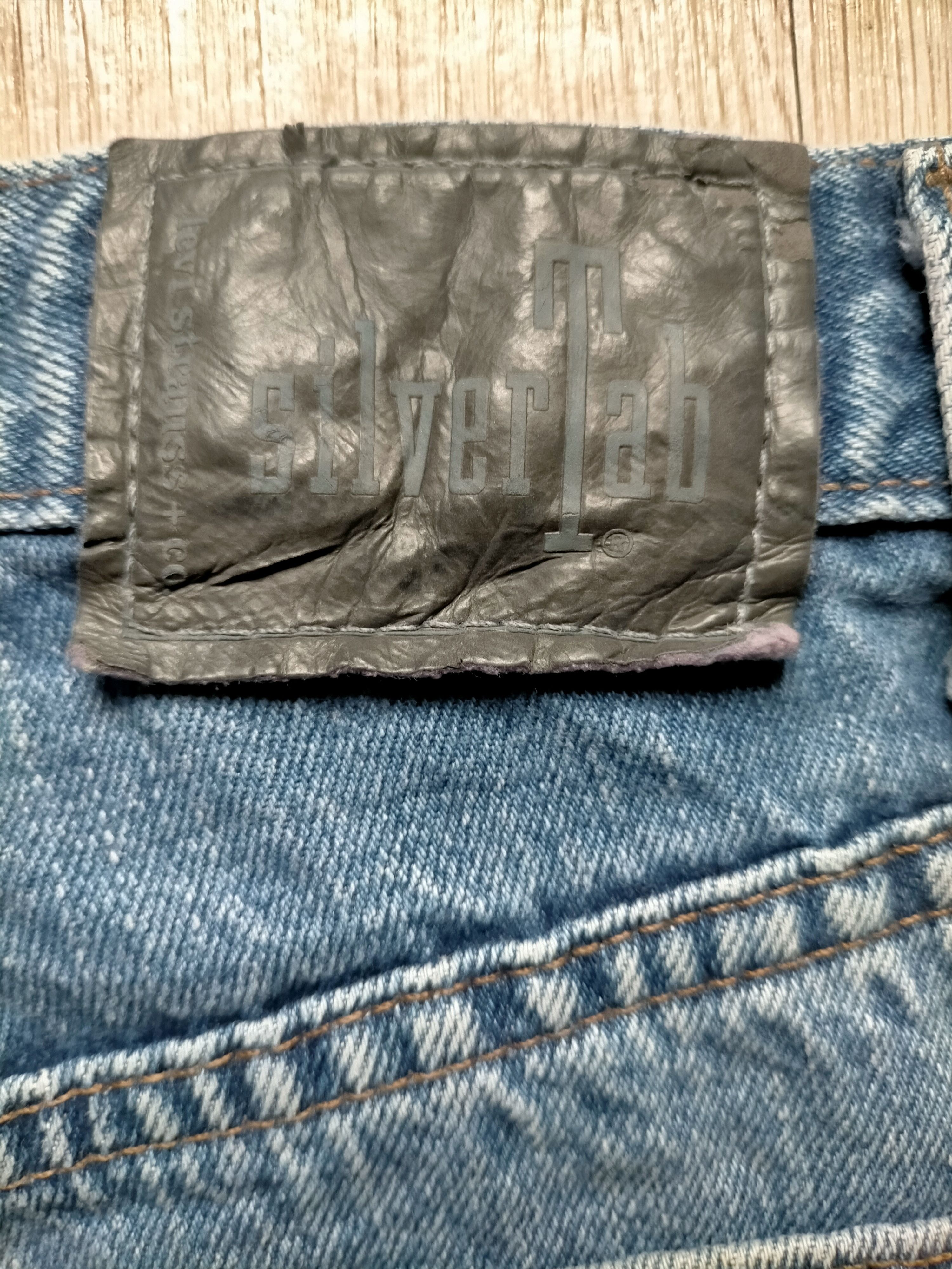 Levi's Vintage 90s Levis Silvertab Loose Straight Jeans Size US 31 - 16 Thumbnail