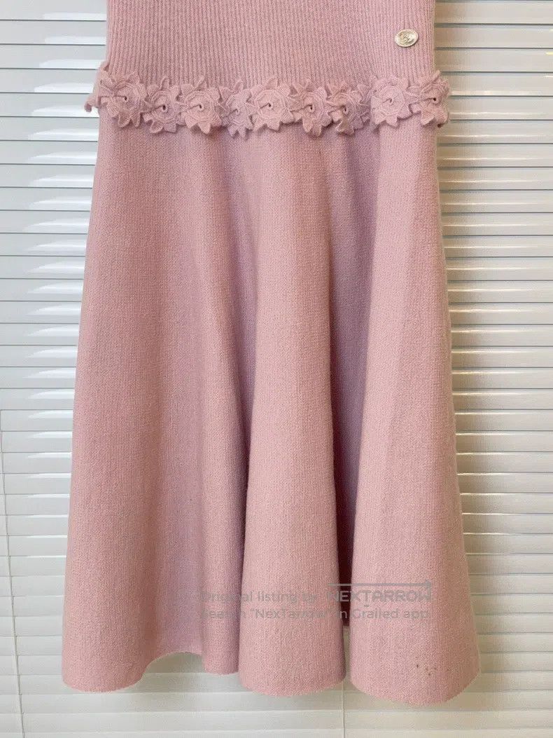 Chanel Chanel Pink knitted dress Size XS / US 0-2 / IT 36-38 - 2 Thumbnail