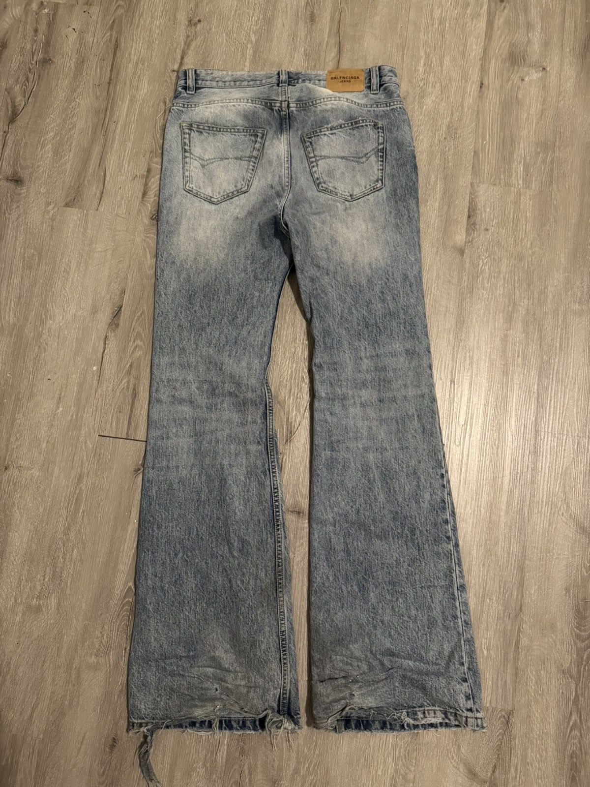 Balenciaga Balenciaga FALL22 “Lost Tape” flared jeans Size US 29 - 6 Thumbnail