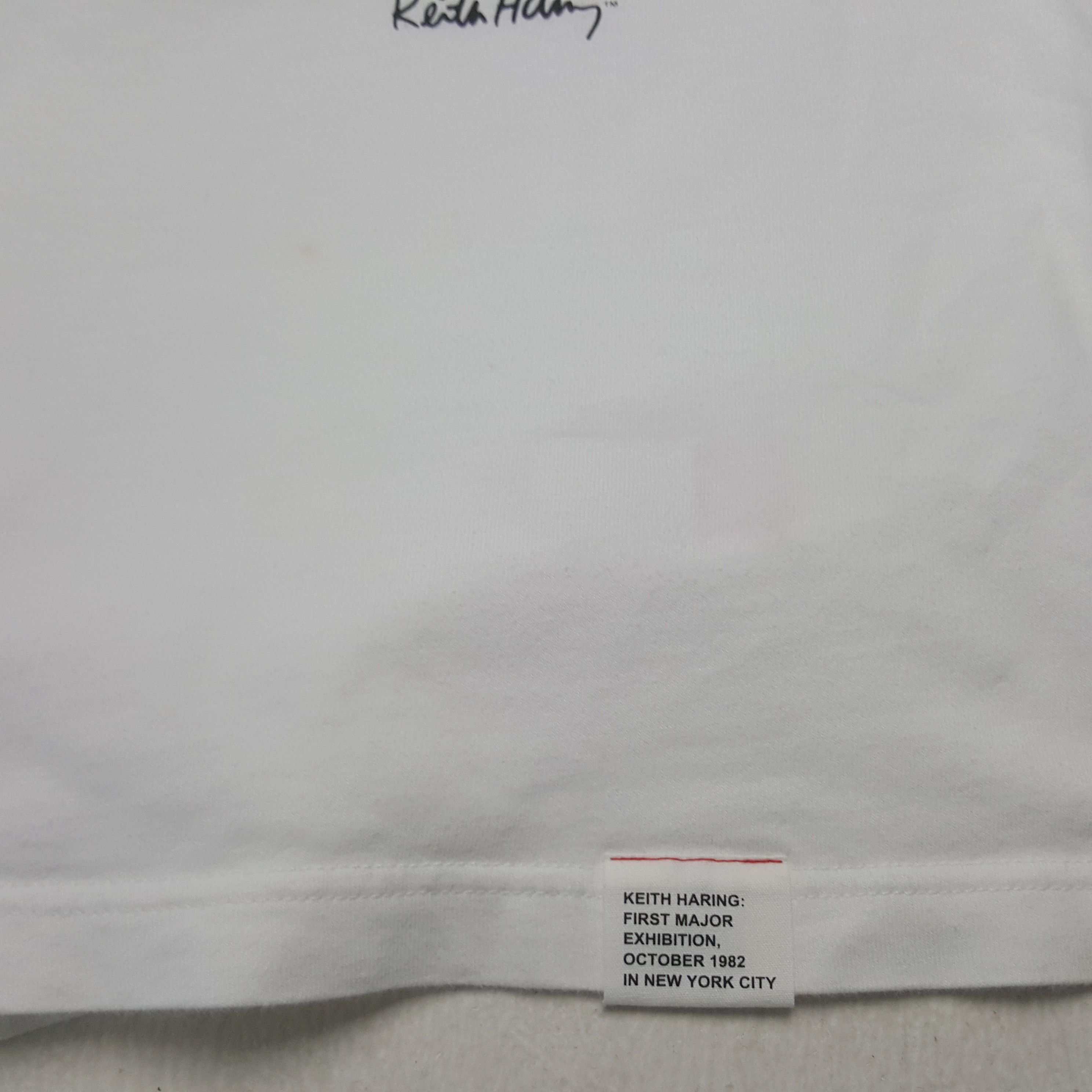 Keith Haring Vintage Keith Haring American Art Love Tshirt RR4 Size US L / EU 52-54 / 3 - 7 Thumbnail