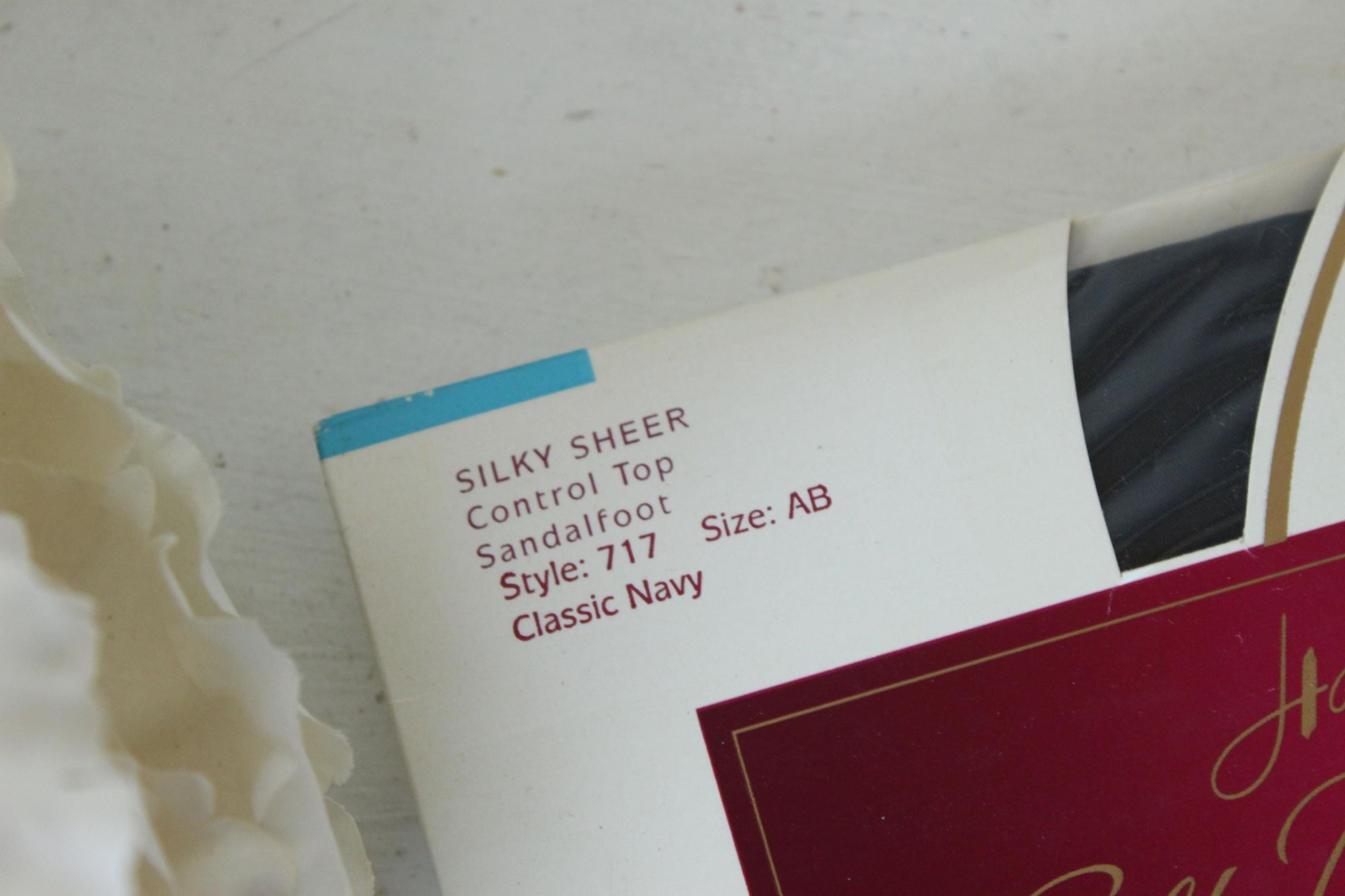 Hanes Vintage 1990s 2000s Pantyhose, New NOS, Hanes Classic Navy, Size ONE SIZE - 4 Thumbnail