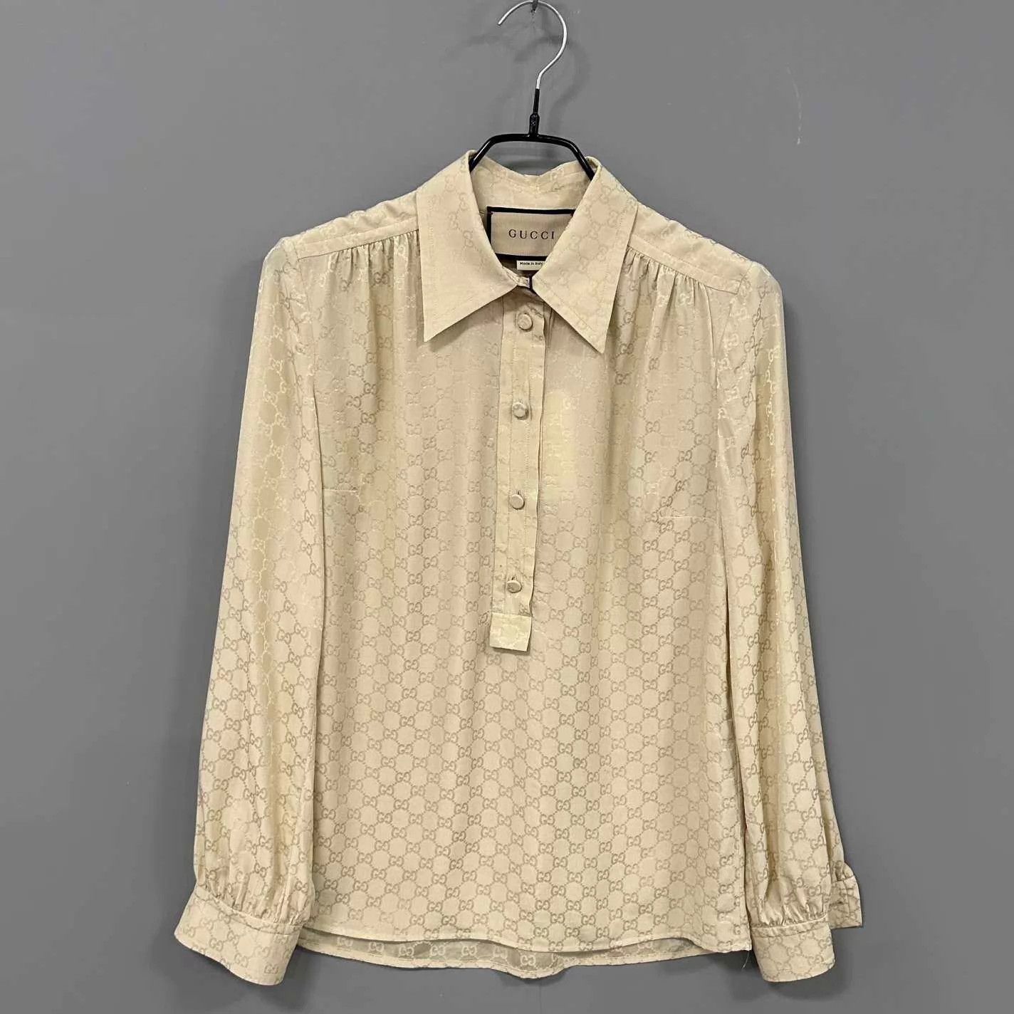 Gucci GUCCI Women's Silk GG Monogram All-Over Print Shirt Size XS / US 0-2 / IT 36-38 - 1 Thumbnail