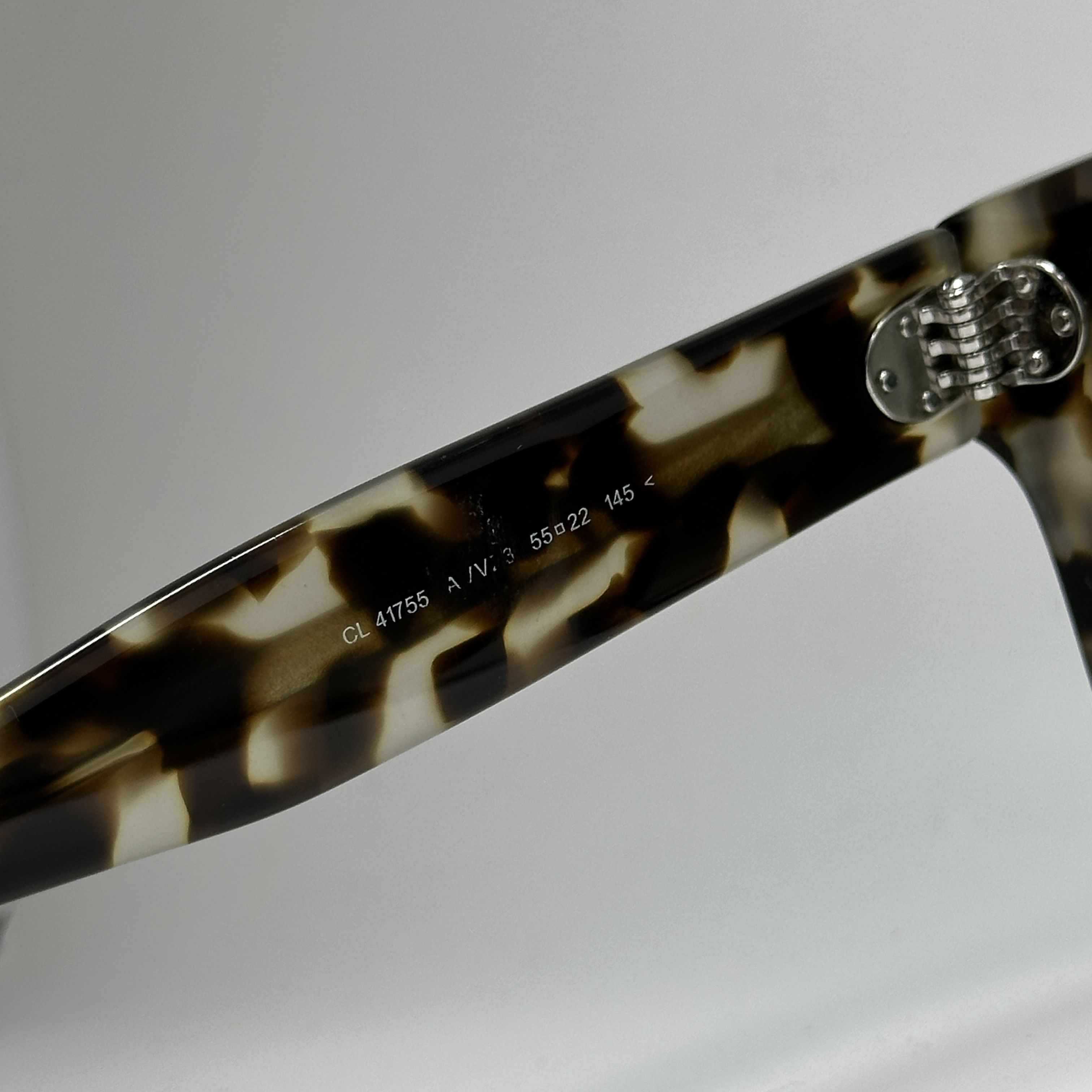 Celine Vintage Celine Audrey Cat Eye Tortoise Sunglasses 00s Size ONE SIZE - 9 Thumbnail