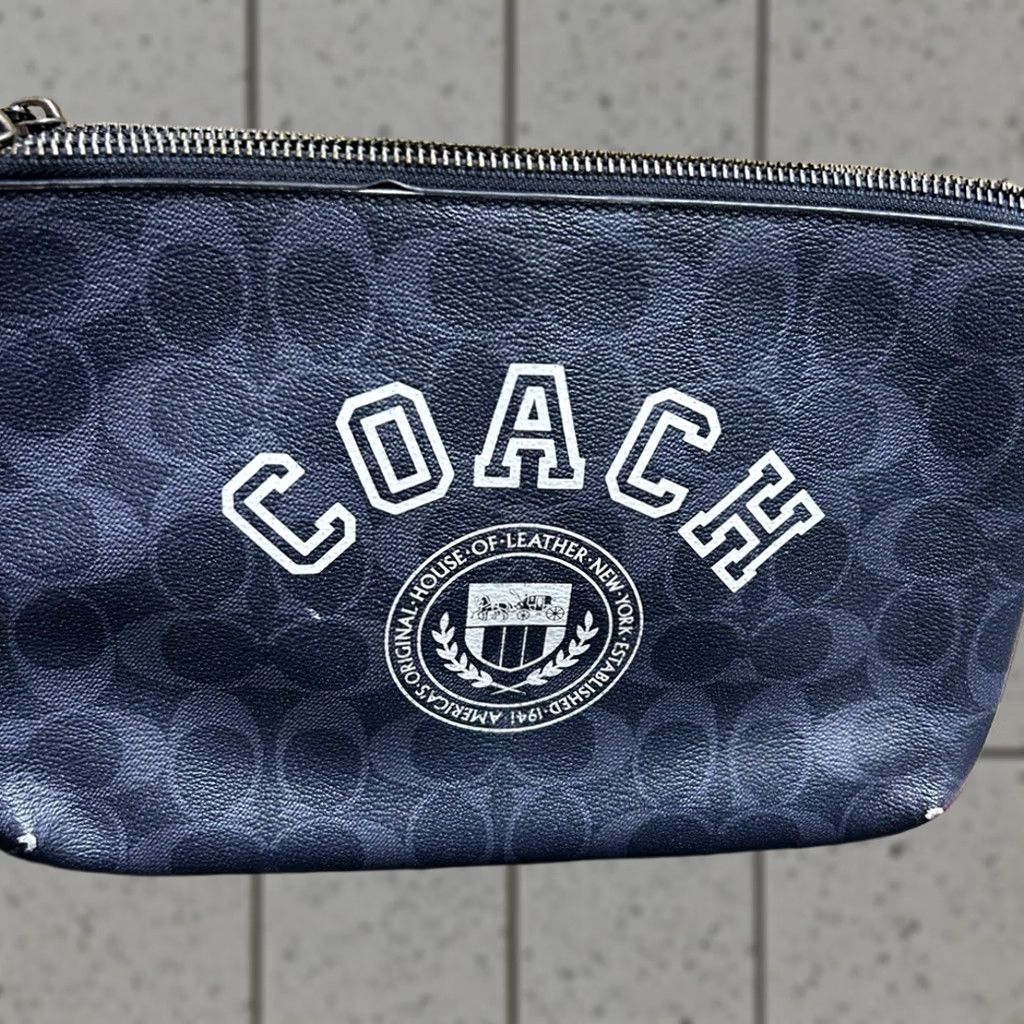 Coach Coach Crossbody Bag Womens OSFA Black Signature Everett Motif Luxury Purse CB915 Size ONE SIZE - 1 Thumbnail
