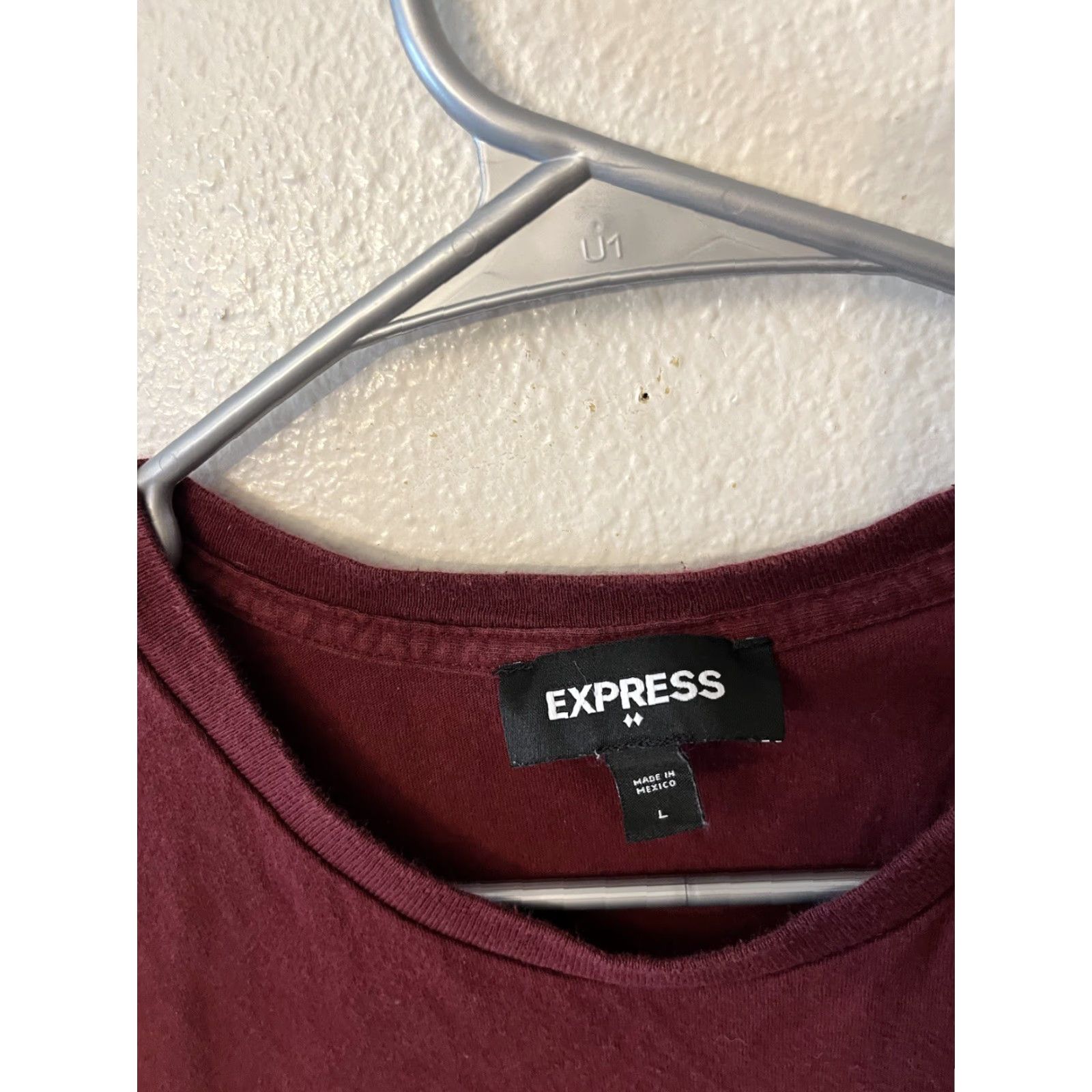 Express Express T-Shirt Men Maroon Solid Short Sleeve Crew Neck Logo 100% Cotton Slim L Regular Size Express Outlet Size US L / EU 52-54 / 3 - 3 Thumbnail
