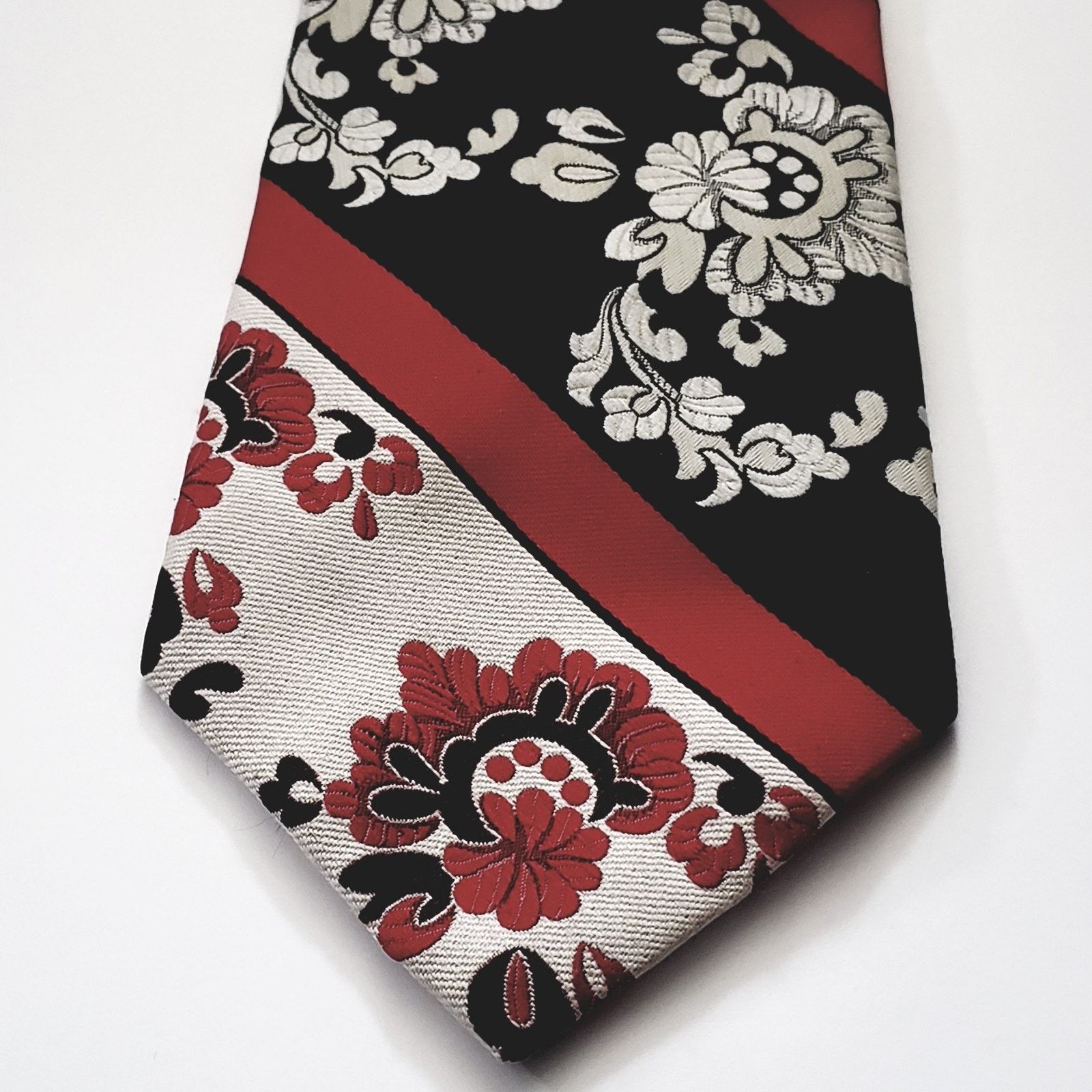 Custommade Courtney Custom Classic Men's Tie Floral Multicolored #1R Size 26 - 1 Thumbnail