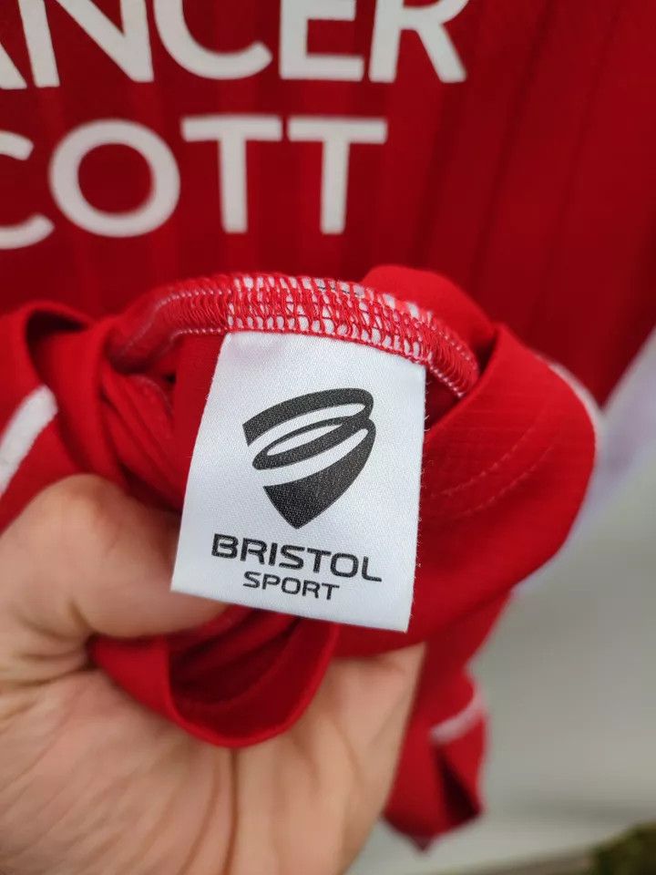F.C. Real Bristol Bristol City fc 2016/17 FOOTBALL SHIRT SOCCER JERSEY Size US S / EU 44-46 / 1 - 5 Thumbnail