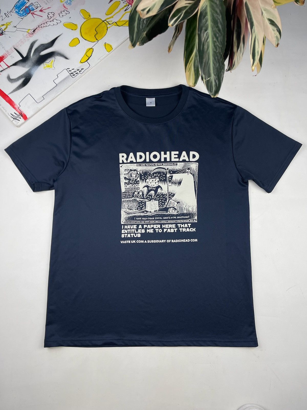 Band Tees Vintage Radiohead Tee Thom Yorke electronic tshirt jersey Size US M / EU 48-50 / 2 - 1 Thumbnail