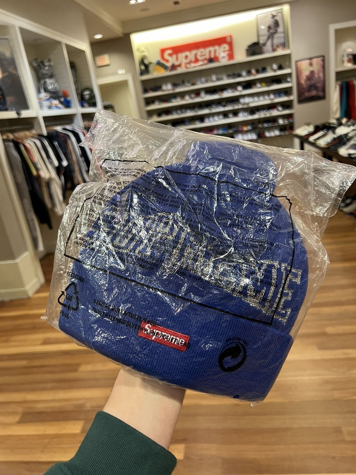 New Era × Supreme Supreme new era metallic logo beanie blue Size ONE SIZE - 2 Thumbnail