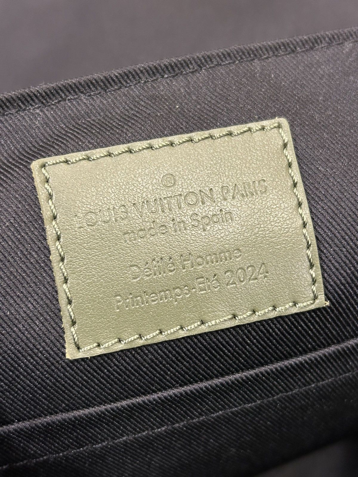 Louis Vuitton Louis Vuitton Damoflage Trail Messenger Bag Size ONE SIZE - 11 Thumbnail