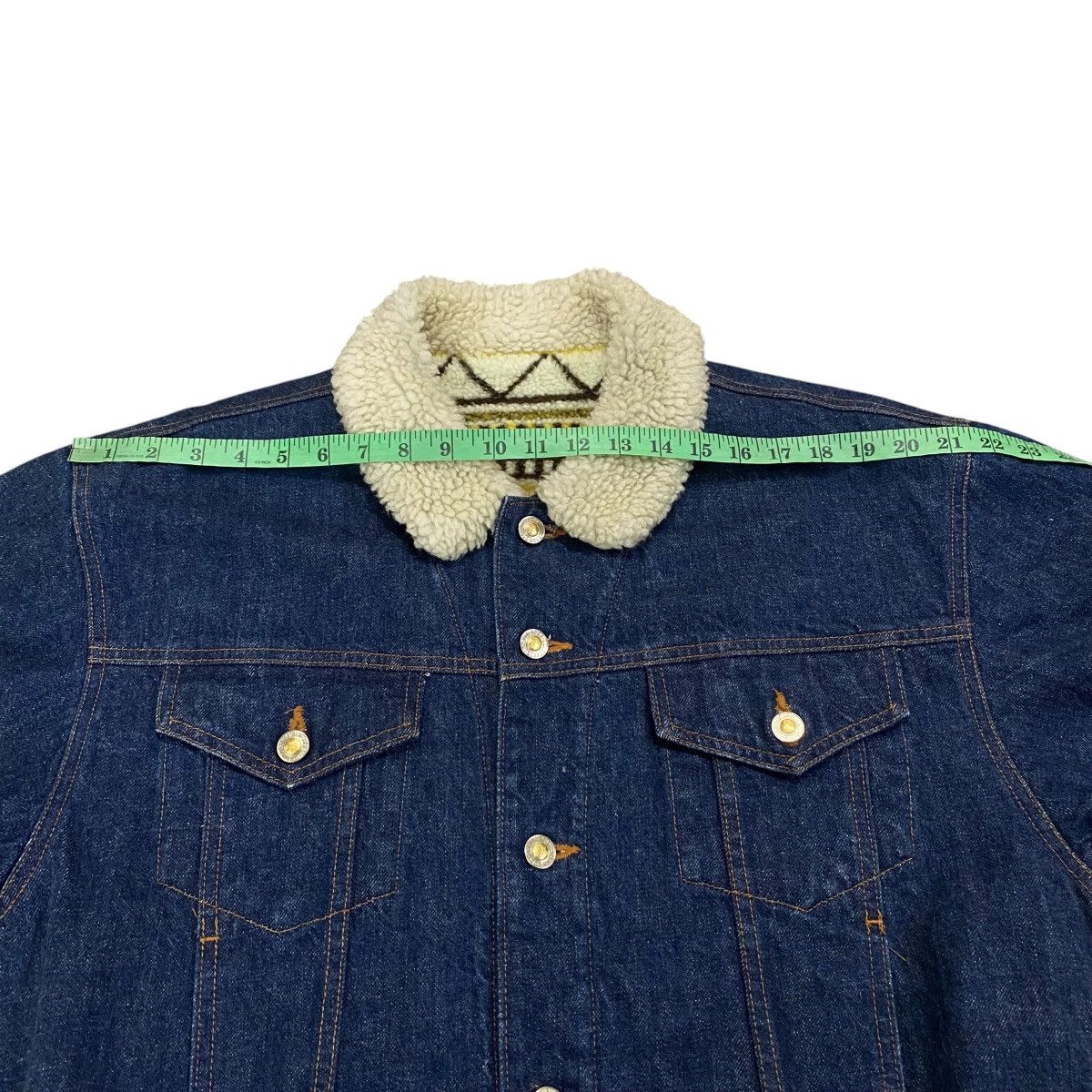 Big John Vintage Big John Aztec Sherpa Lined Denim Jean Jacket Size L Size US L / EU 52-54 / 3 - 16 Thumbnail