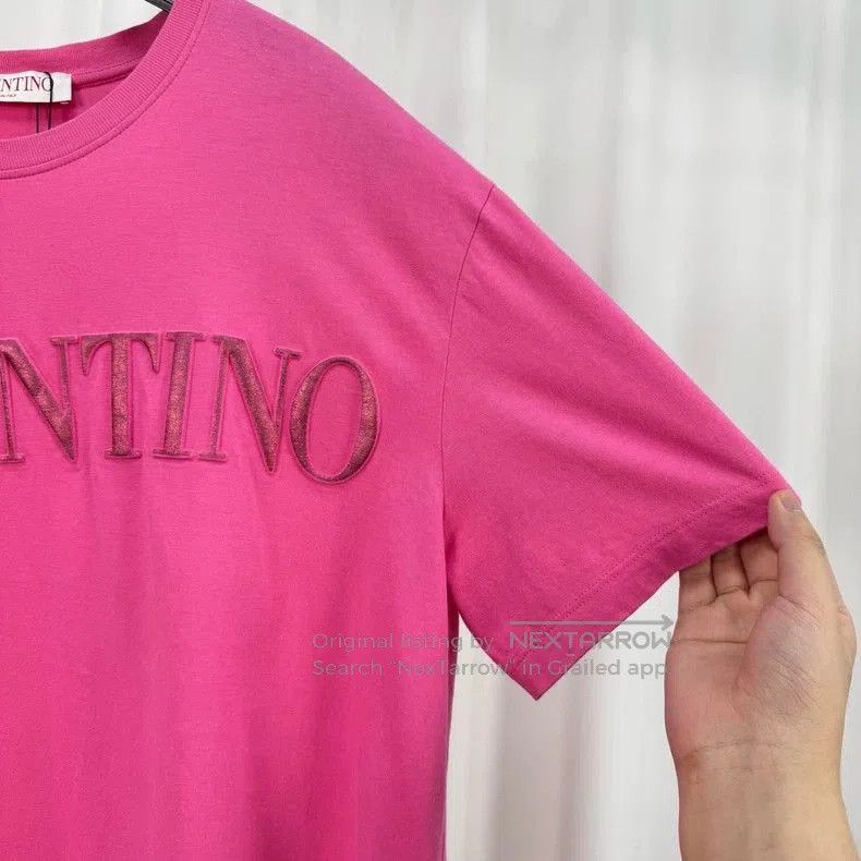 Valentino Valentino Embossed Logo Short Sleeve T. Size US M / EU 48-50 / 2 - 4 Thumbnail