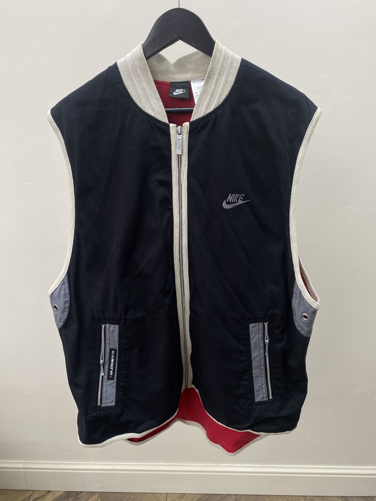 Nike Vintage Black/White Nike Jordan AJ23 Vest (1990's) Size US L / EU 52-54 / 3 - 3 Thumbnail