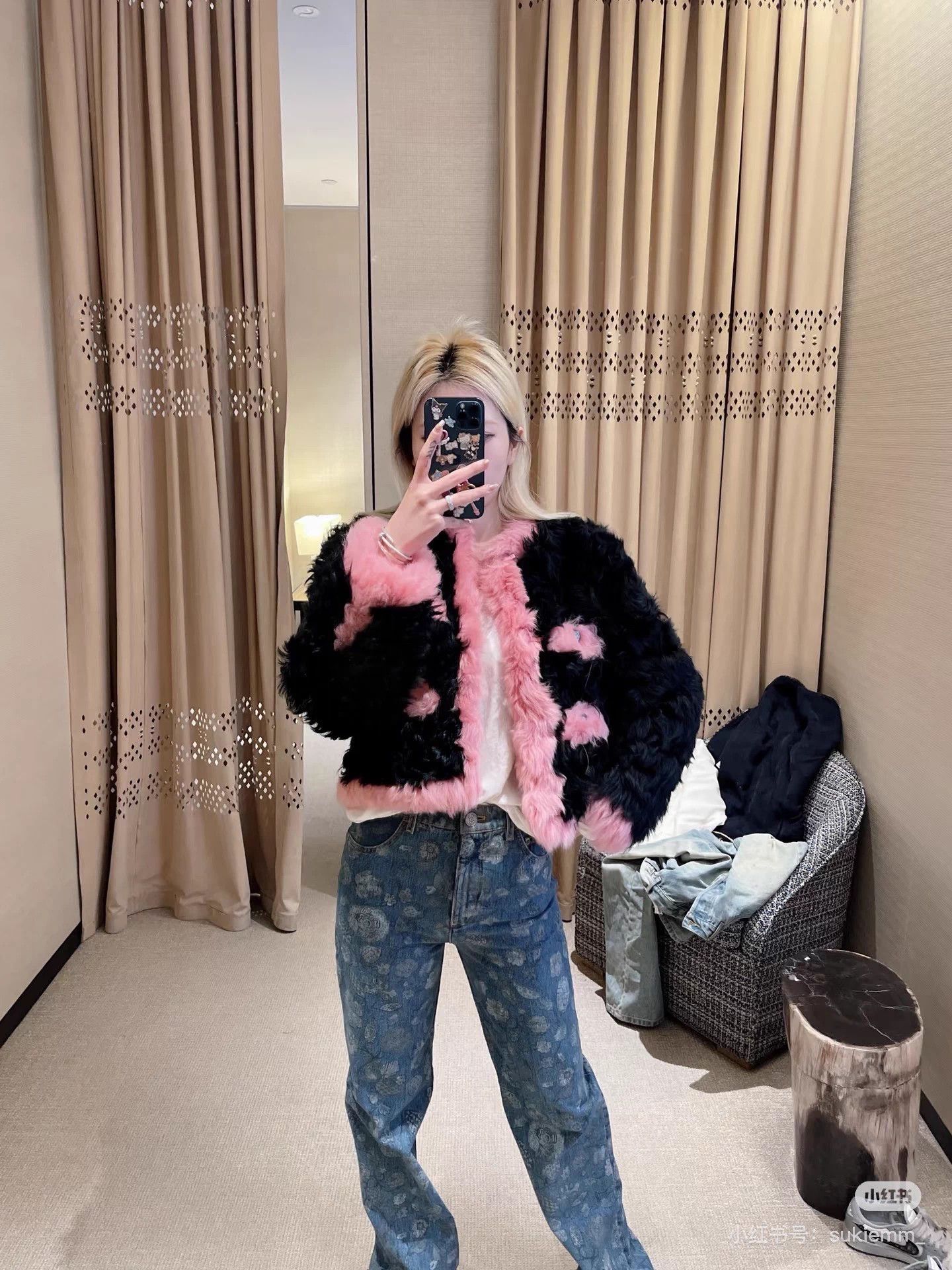 Chanel Chanel 21K Black Pink Colorblock 4-Pocket Fur Coat FR34 New Size XS / US 0-2 / IT 36-38 - 8 Thumbnail