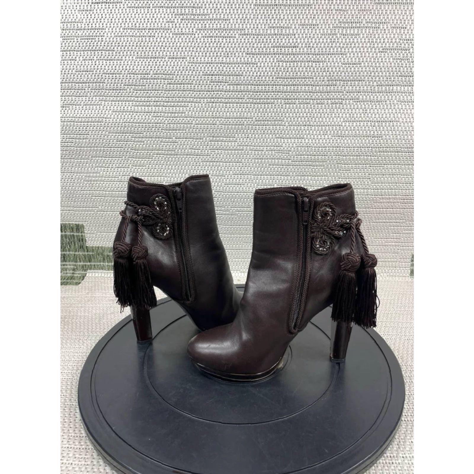 Vintage Azzaro Bootie Womens Size 39 Eu 8.5 Us Brown Leather Ankle Side Zip Heeled Size US 8.5 / IT 38.5 - 7 Thumbnail