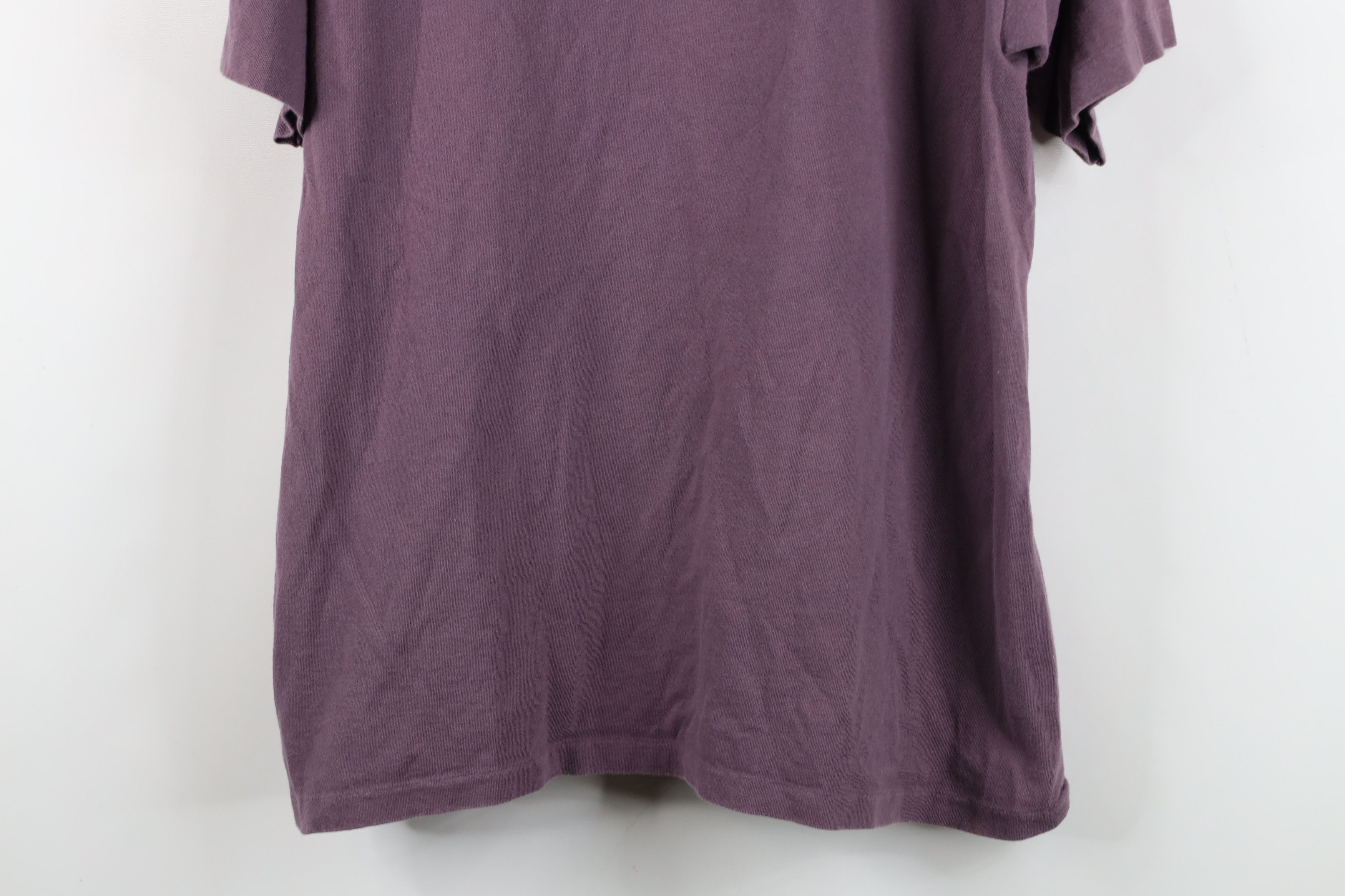 Vintage Vintage 90s Spell Out Taos Kokopelli Cave Art T-Shirt USA Size US L / EU 52-54 / 3 - 3 Thumbnail