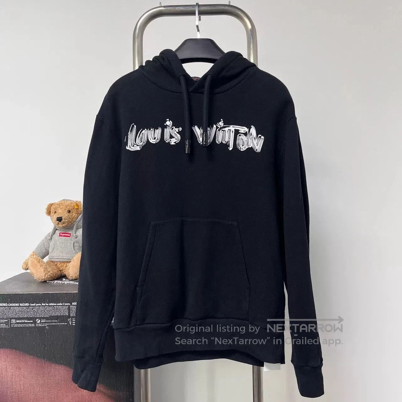 Louis Vuitton Louis Vuitton LV Graffiti Hoodie. Size US M / EU 48-50 / 2 - 1 Thumbnail