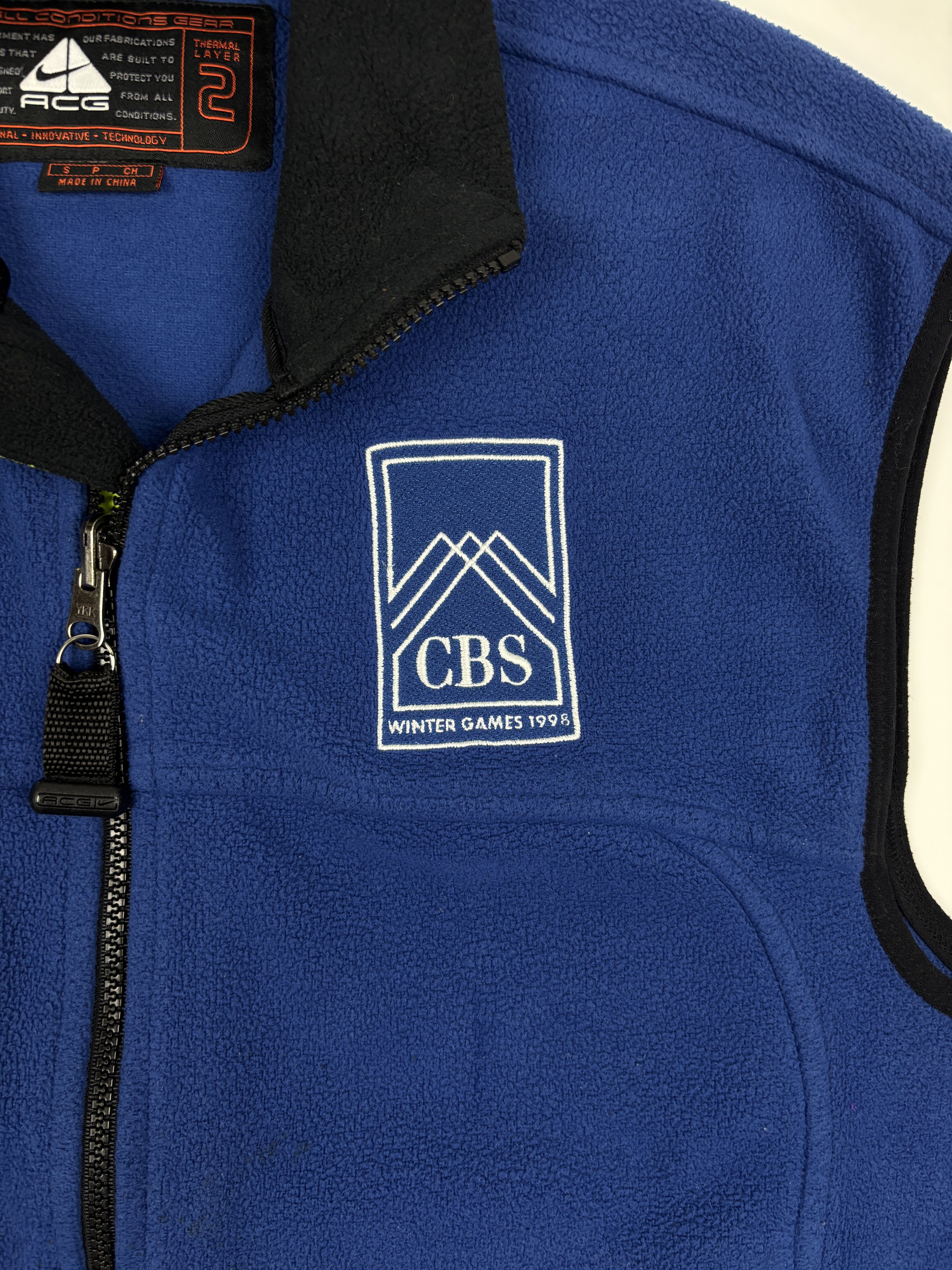 Nike ACG Vintage Nike ACG 1998 CBS Winter Games 90s Fleece Vest Size US S / EU 44-46 / 1 - 3 Thumbnail