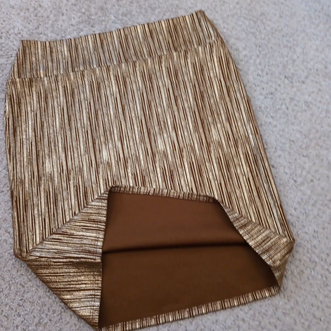 Vintage LuLaRoe Skirt 3XL Knee Length Unlined Pull On Brown Striped Metalic Polyester Spandex Women Casual Pencil Style Size 40" / US 18 - 7 Thumbnail
