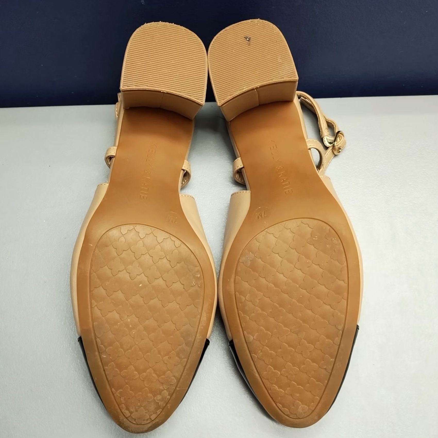 Vintage Kelly & Katie Eliana Slingback Pump Womens US 7M Brown & Black Ankle Buckle Strap SlIp On Heel Size US 7 / IT 37 - 7 Thumbnail