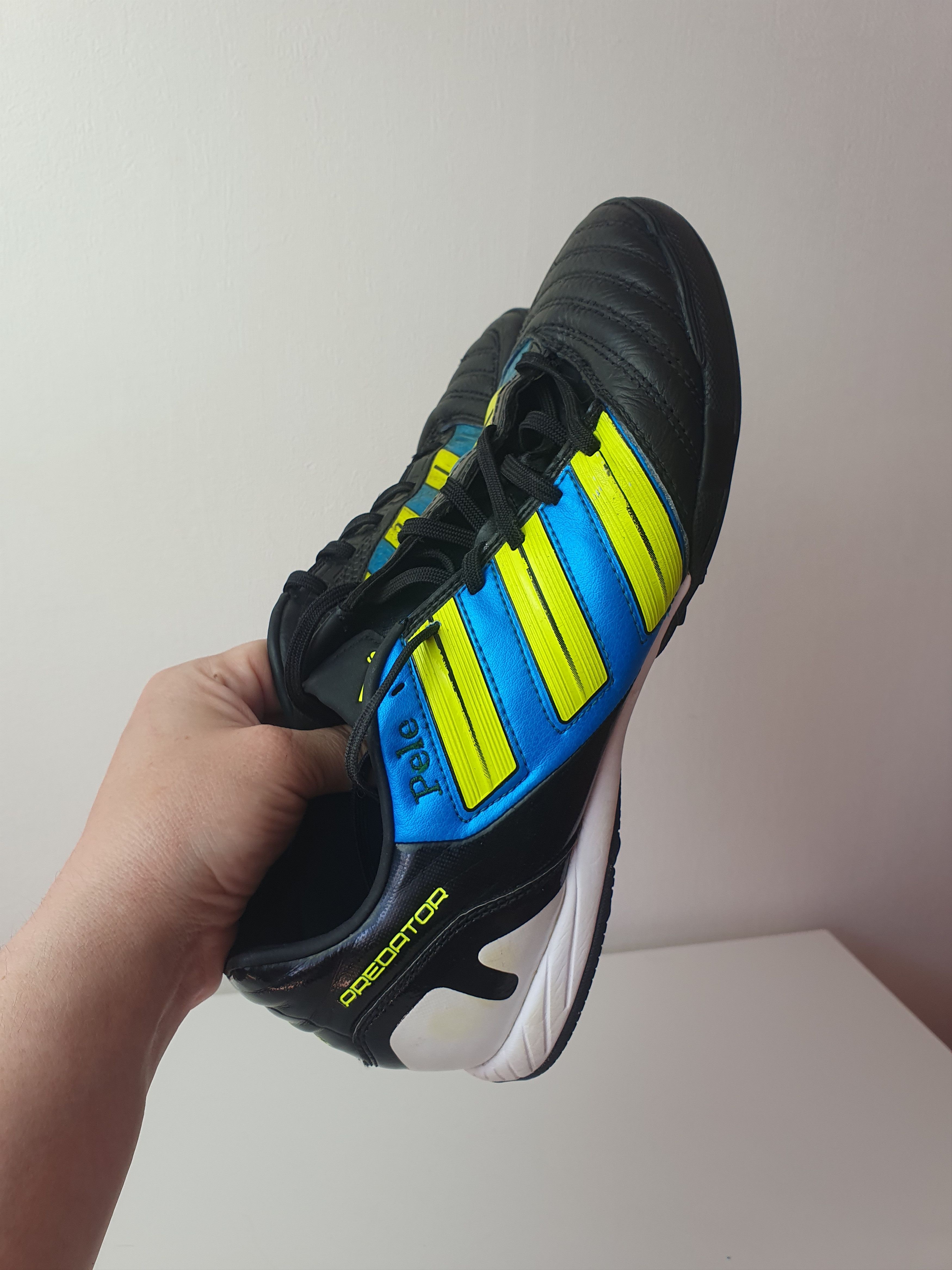 Adidas Rare Adidas Predator Pele sneakers for indoor Size UK 8 Size US 8.5 / EU 41-42 - 12 Thumbnail