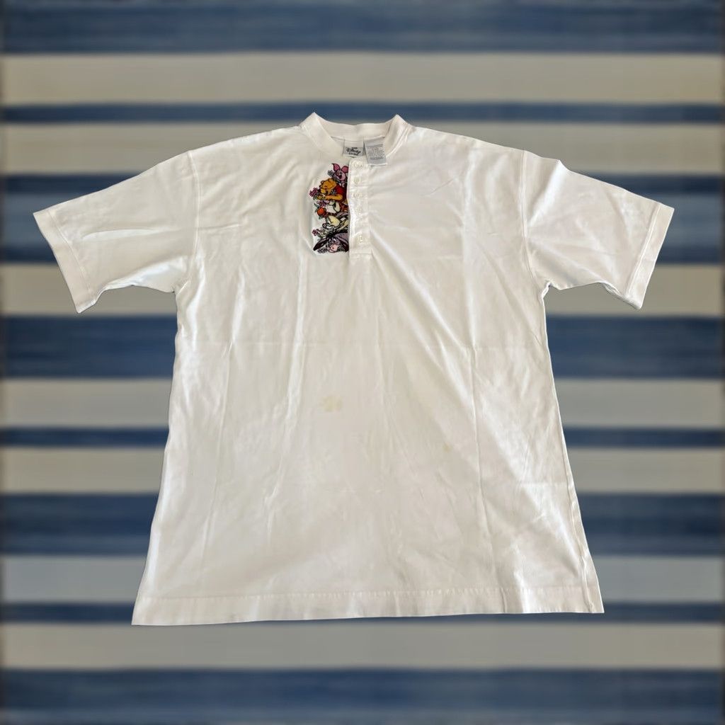 Disney VINTAGE Disney Winnie the Pooh White Embroidered Shirt XL Mens T-Shirt Size US XL / EU 56 / 4 - 1 Thumbnail