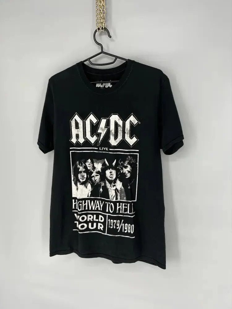 Band Tees Vintage Y2K Ac/Dc Highway To Hell World Tour Size US S / EU 44-46 / 1 - 3 Thumbnail