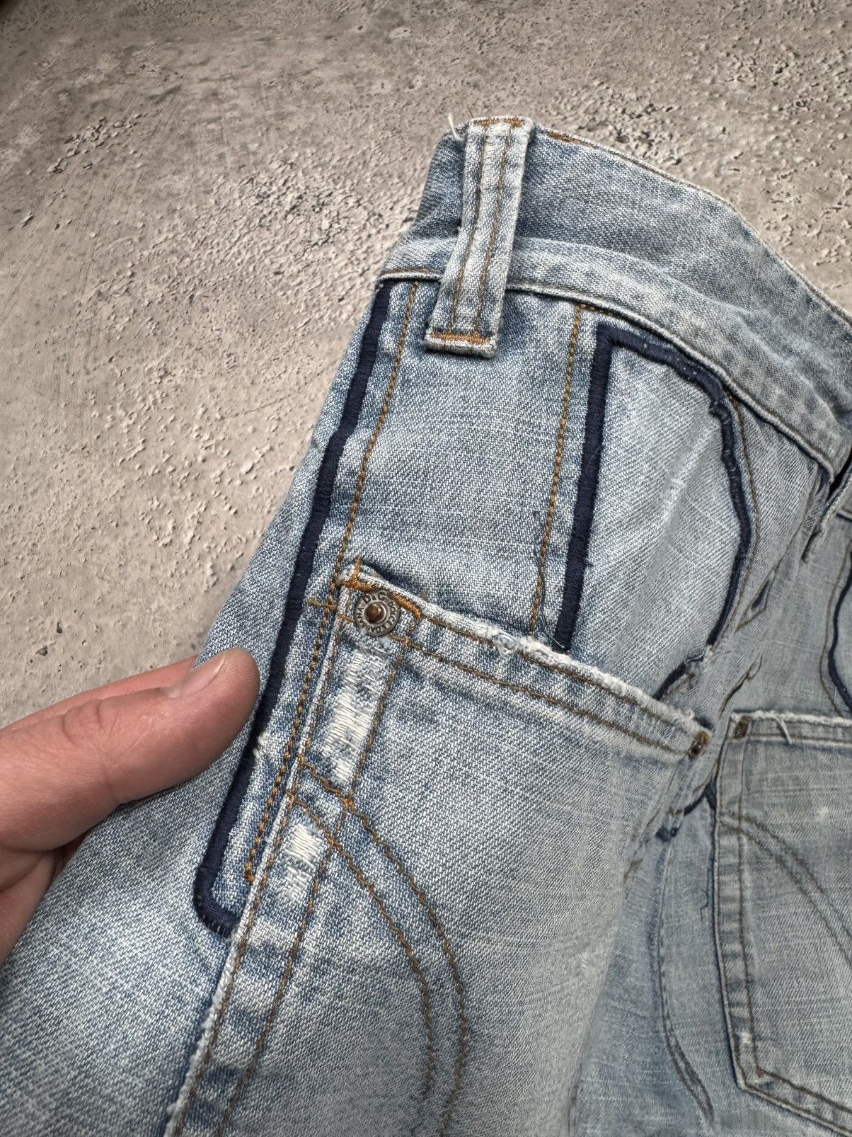 Dolce & Gabbana Dolce Gabbana D&G Big Logo Distressed Denim Jeans Y2K Pants Size US 33 - 8 Thumbnail