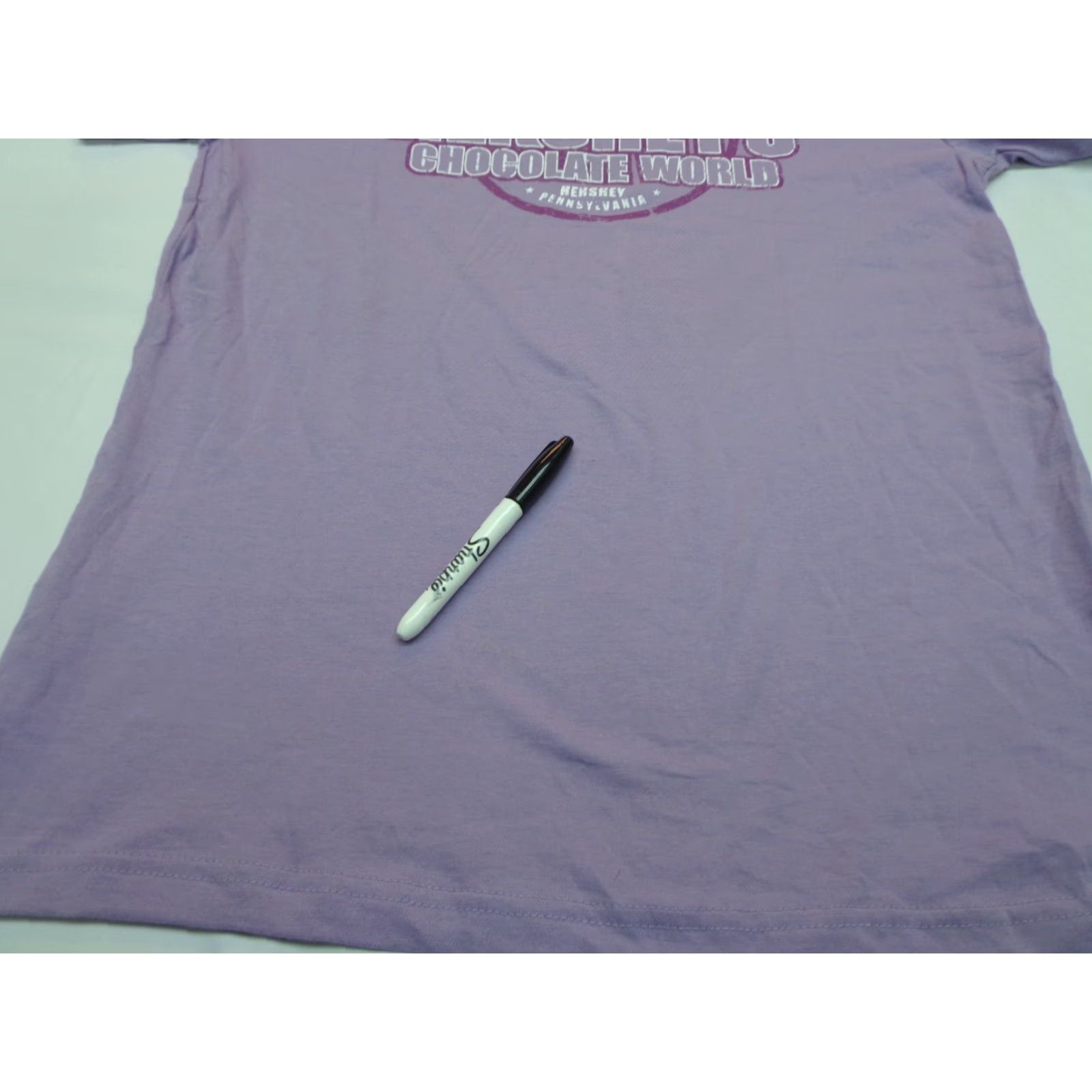 Vintage Hershey's Chocolate World Purple T-shirt Size M Men Short Sleeve Cotton Regular NEW with DEFECT Size US M / EU 48-50 / 2 - 4 Thumbnail