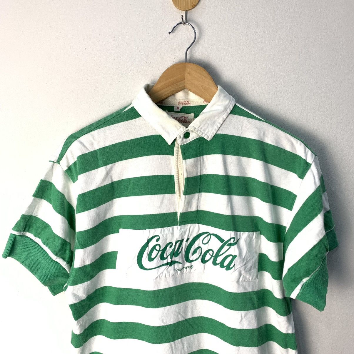 Coca Cola Vintage 90s coca cola coke Polar Bear sweatshirt Medium Size US M / EU 48-50 / 2 - 5 Thumbnail