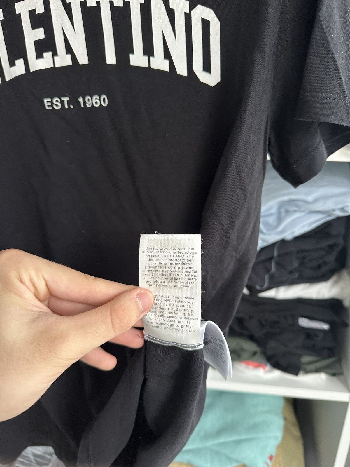 Valentino 🔥VALENTINO BIG LOGO T-SHIRT🔥 Size US S / EU 44-46 / 1 - 8 Thumbnail