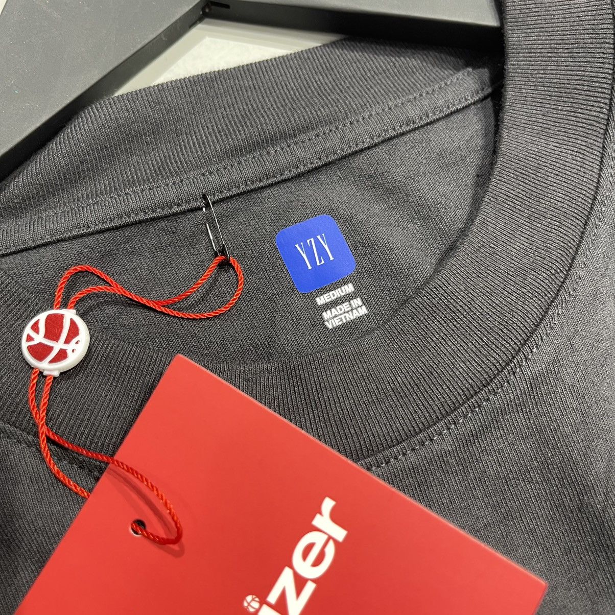 Gap × Yeezy Yeezy x Gap Box Tee Black Size US M / EU 48-50 / 2 - 3 Thumbnail