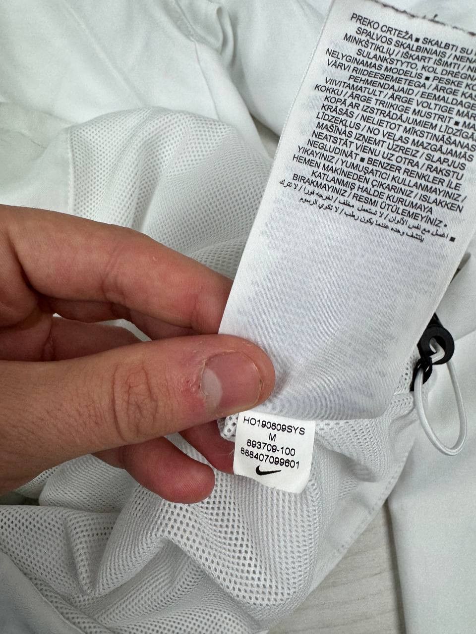 Nike Vintage Nike Track Jacket Swoosh Nylon Size US M / EU 48-50 / 2 - 10 Thumbnail