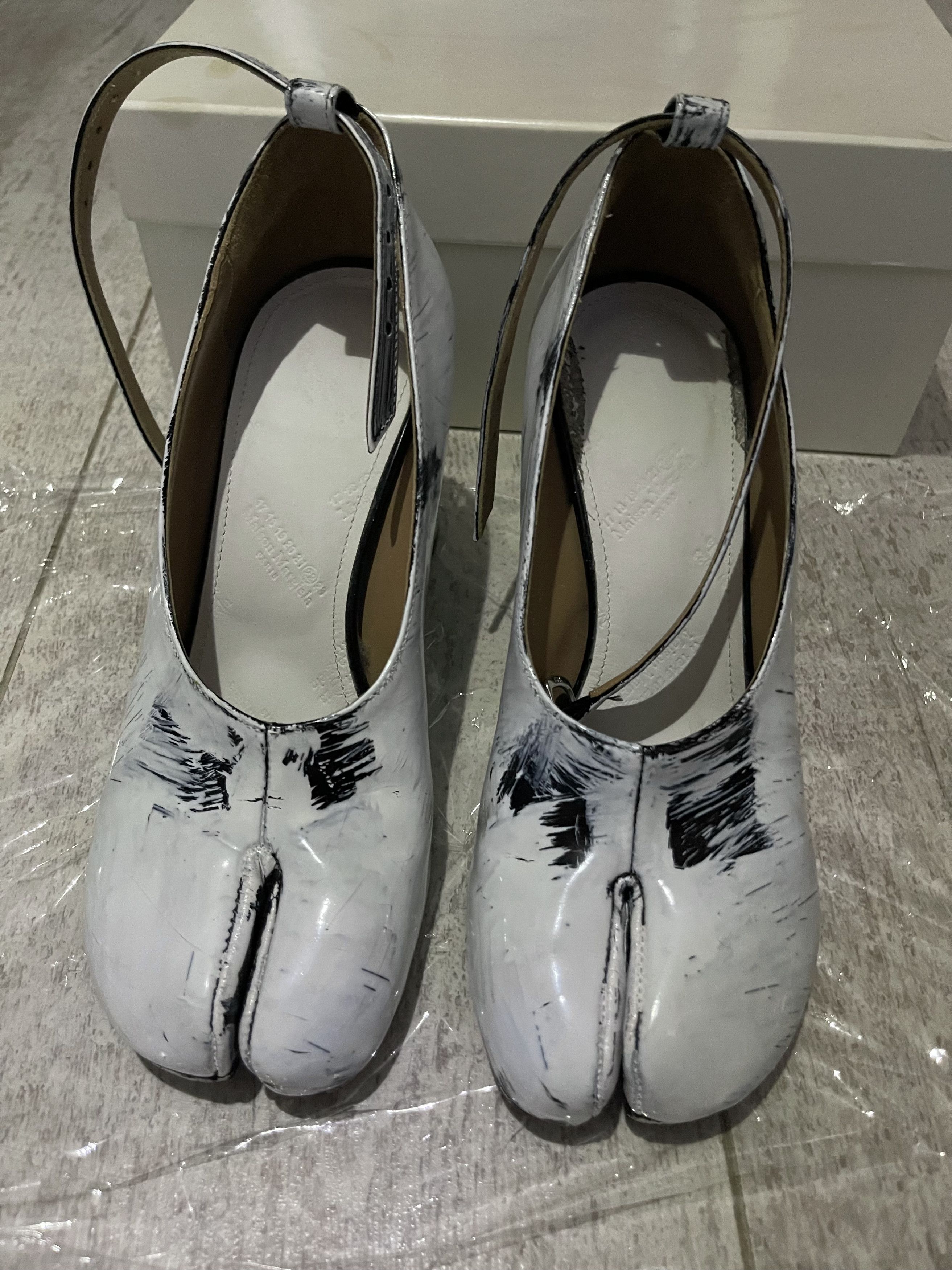 Maison Margiela Maison Margiela Tabi Mary Jane Heels Size US 6 / IT 36 - 7 Thumbnail