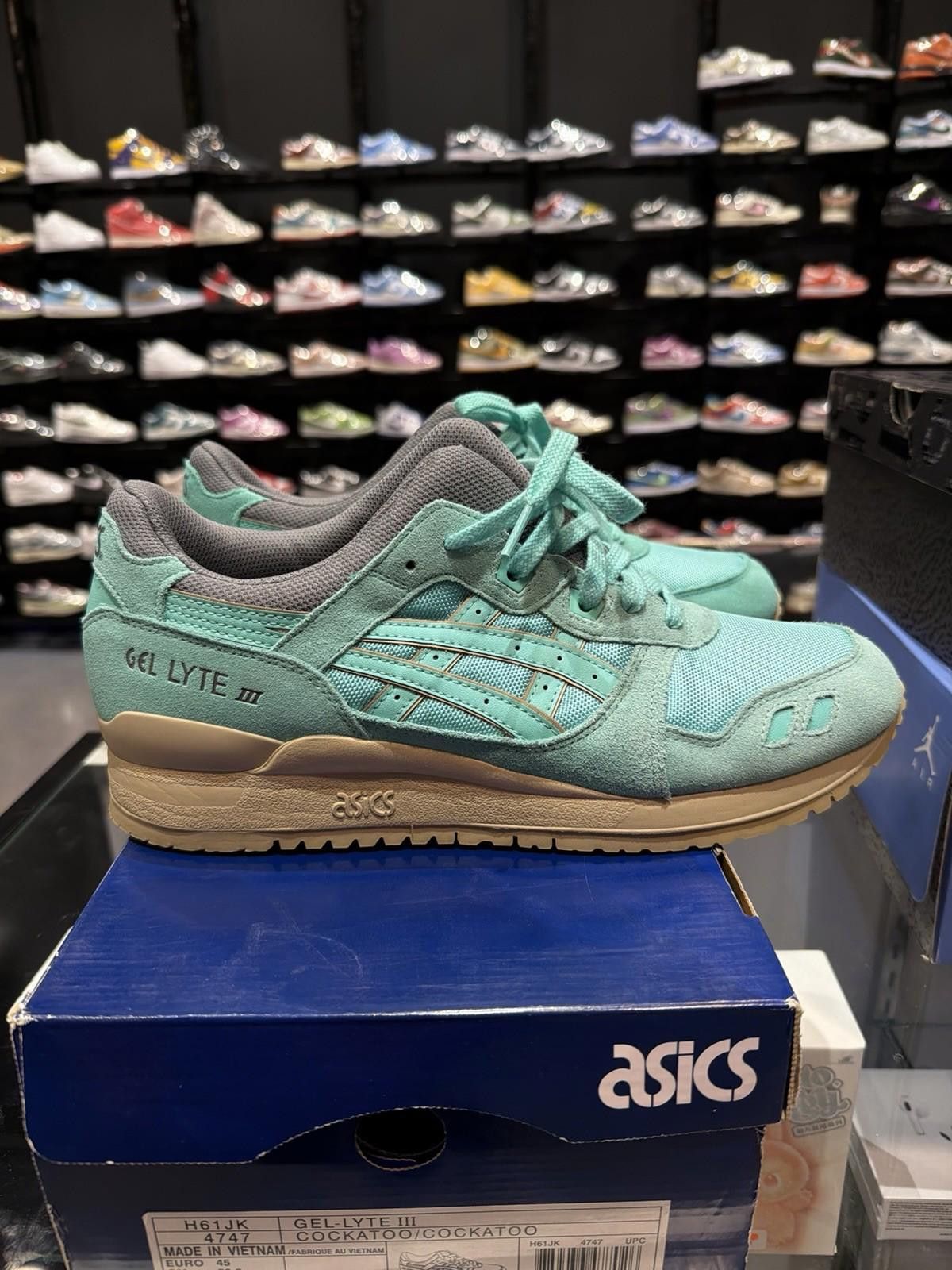 Asics ASICS Gel Lyte 3 III Cockatoo Green Kithstrike Men's 11.5 Size US 11.5 / EU 44-45 - 2 Thumbnail