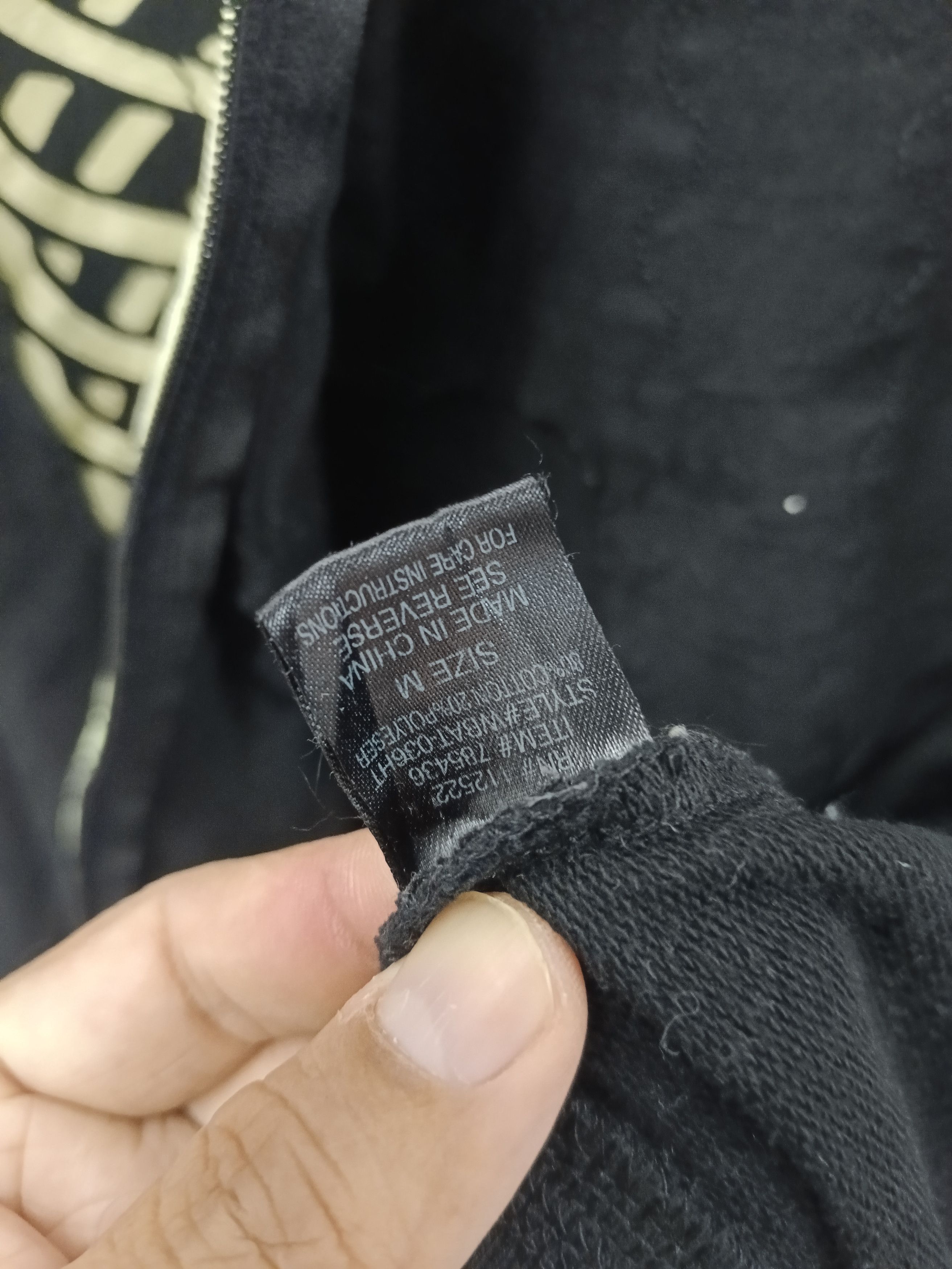 Japanese Brand Skeleton Glow In The Dark Hoodie - Full Zip Skull Face Mask Size M / US 6-8 / IT 42-44 - 6 Thumbnail