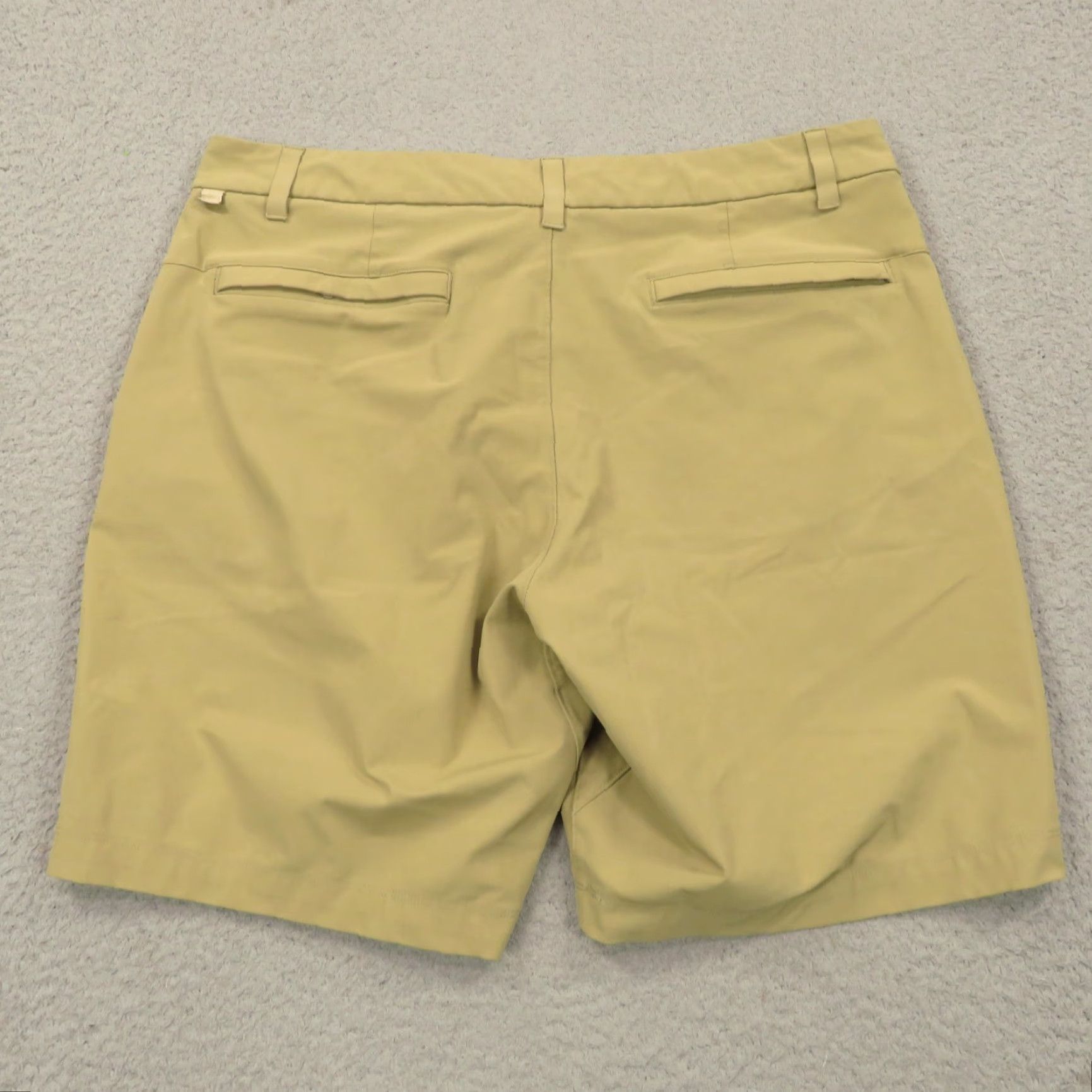 Lululemon Lululemon Shorts Men 34 Commission Slim 8" Warpstreme Tofino Sand Chino Preppy Size US 34 / EU 50 - 6 Thumbnail