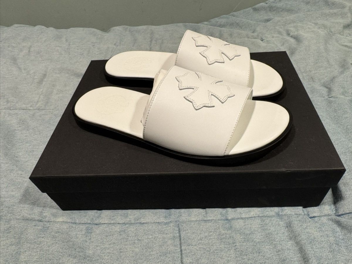 Chrome Hearts Chrome Hearts Cross Slides in White Size US 8.5 / EU 41-42 - 1 Thumbnail