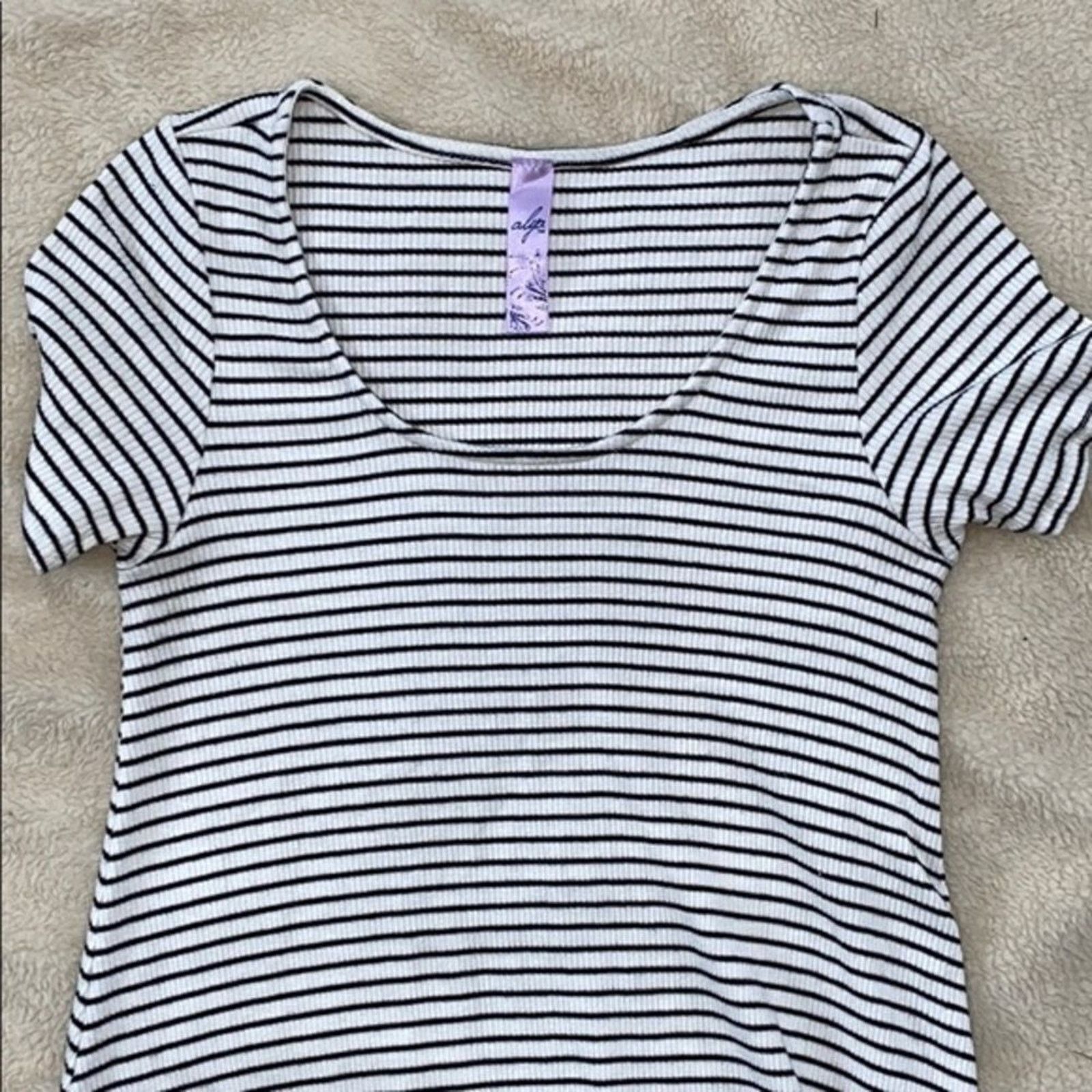 Other Alya White and Black Striped Short Sleeve Swing Dress | Sz S Size S / US 4 / IT 40 - 3 Thumbnail