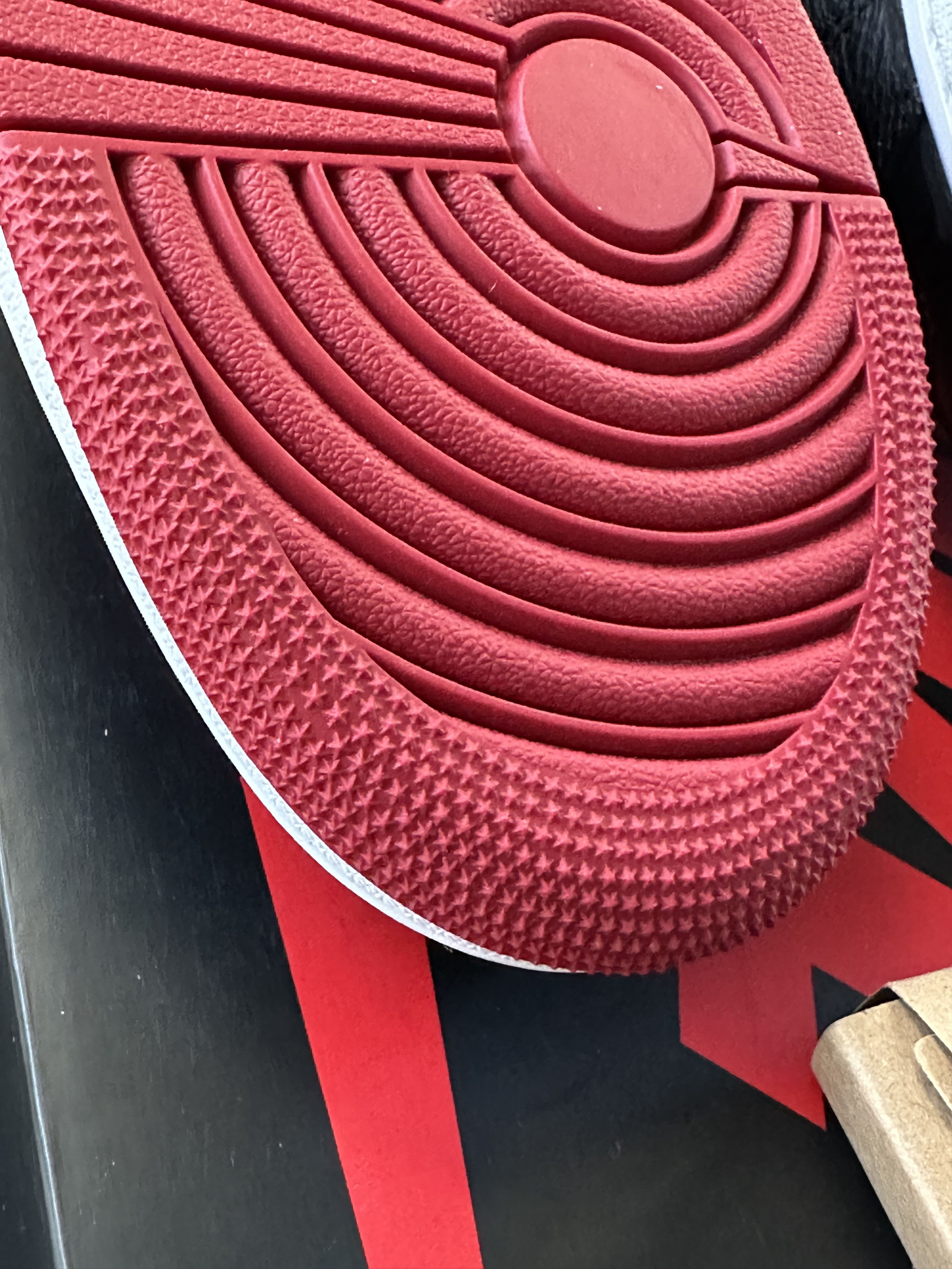Jordan Brand × Nike WMNS JORDAN 1 RETRO LOW OG "NC TO CHI" Size US 8 / IT 38 - 6 Thumbnail