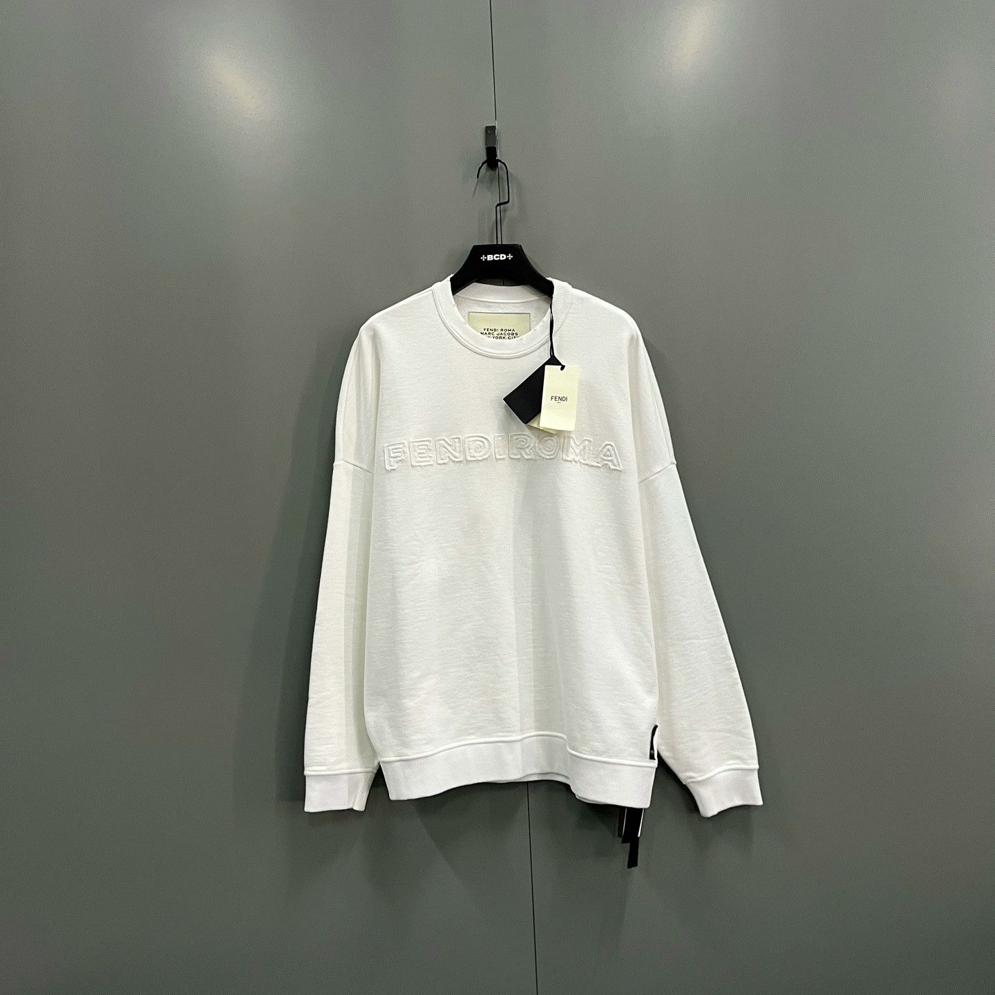Fendi FENDI White Embroidered Logo Sweatshirt Size US L / EU 52-54 / 3 - 1 Thumbnail