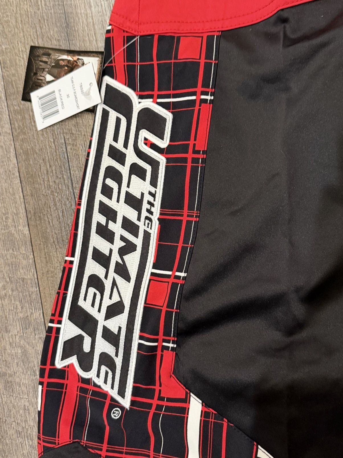Tapout Vintage TAPOUT Ultimate Fighter MMA Fight Shorts size Medium Size US 30 / EU 46 - 2 Thumbnail