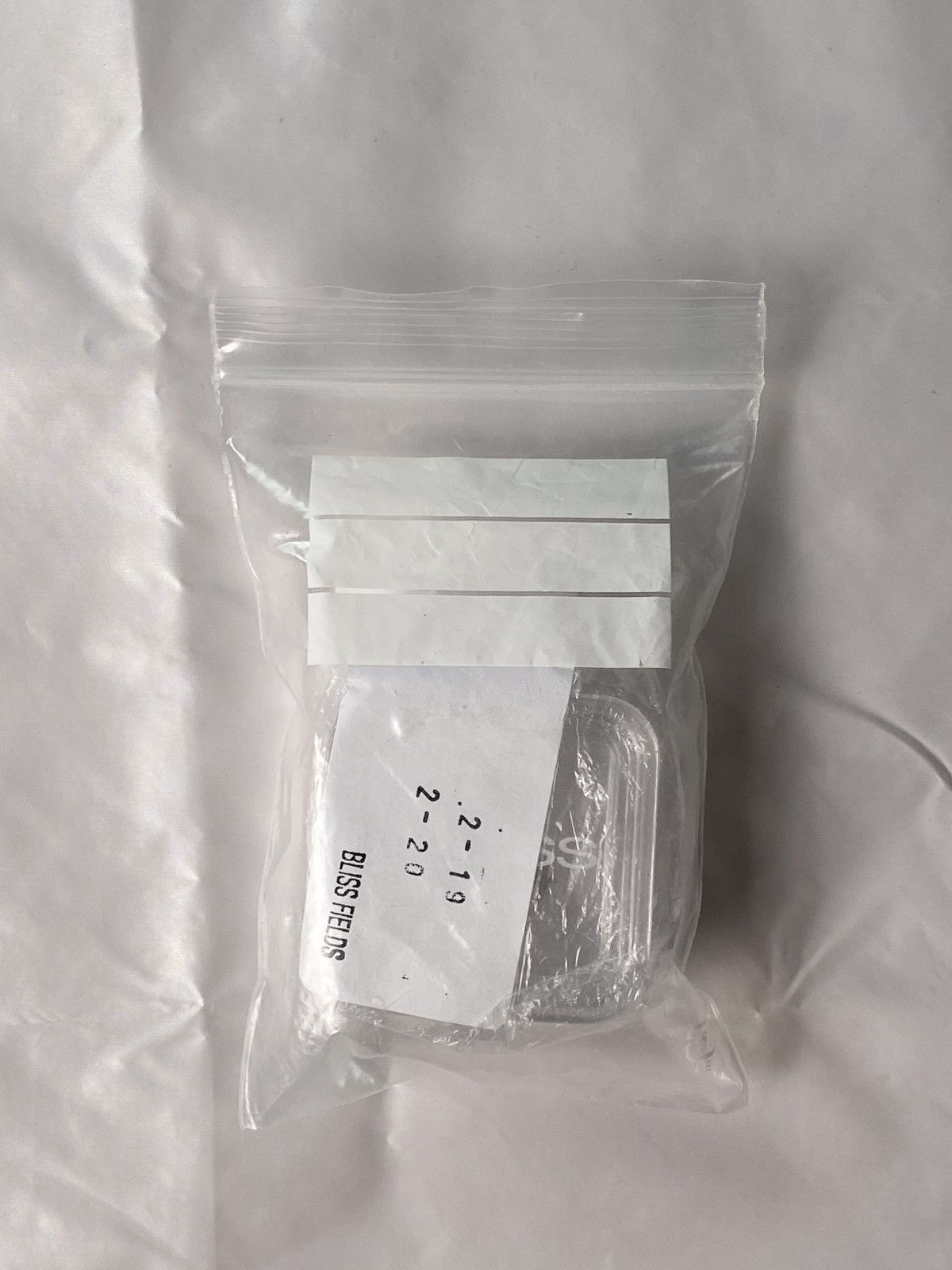 Drain Gang SEND OFFERS g'LOSS BABY LOVE PILL (v.2) Earrings Size ONE SIZE - 8 Thumbnail